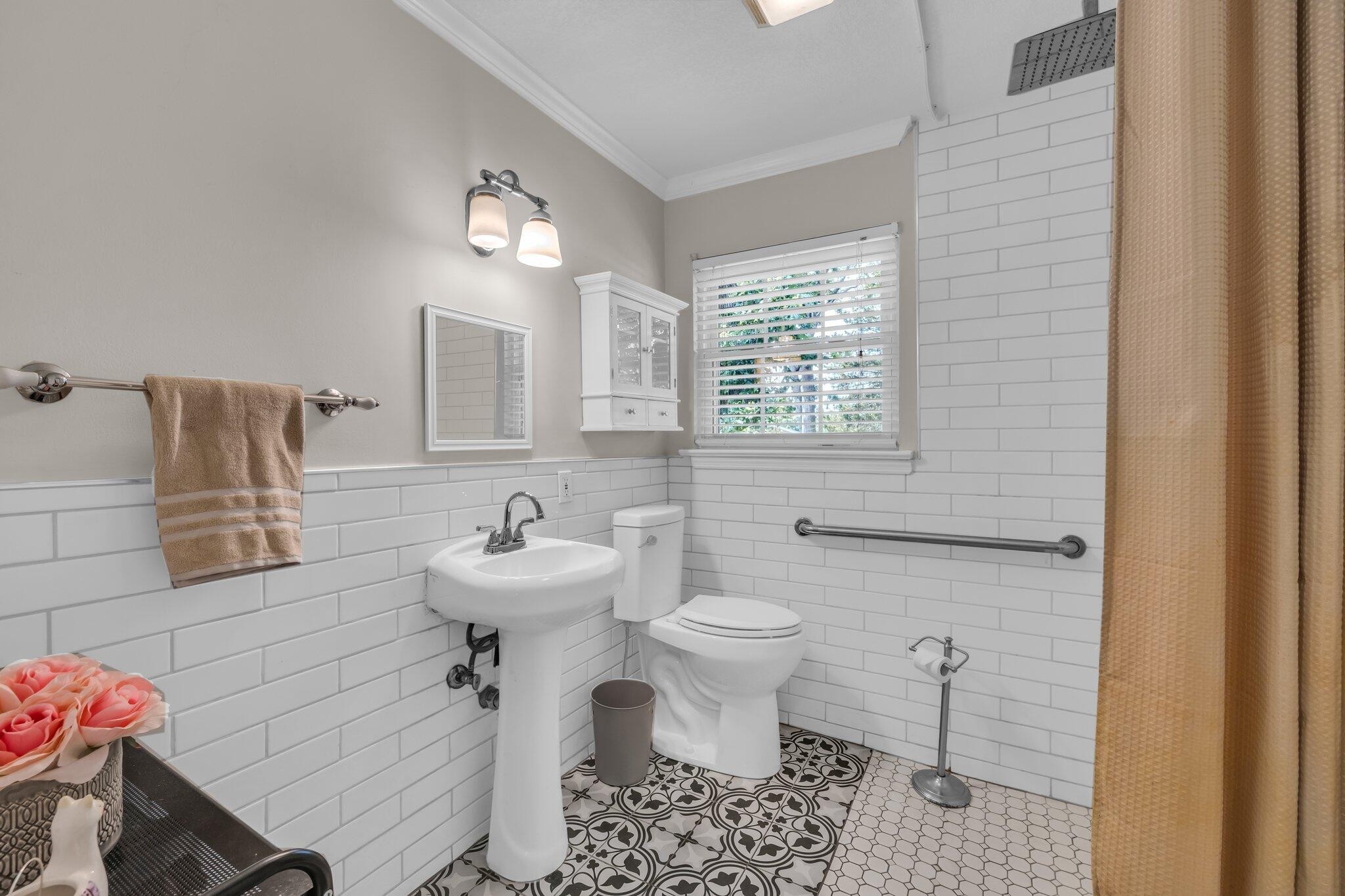 1235 Northern Court Property Photo 15