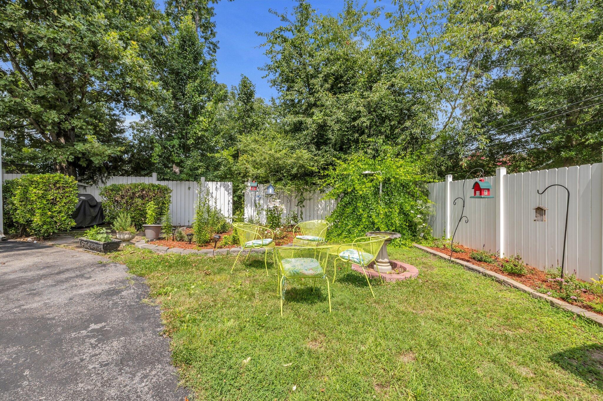 1235 Northern Court Property Photo 21