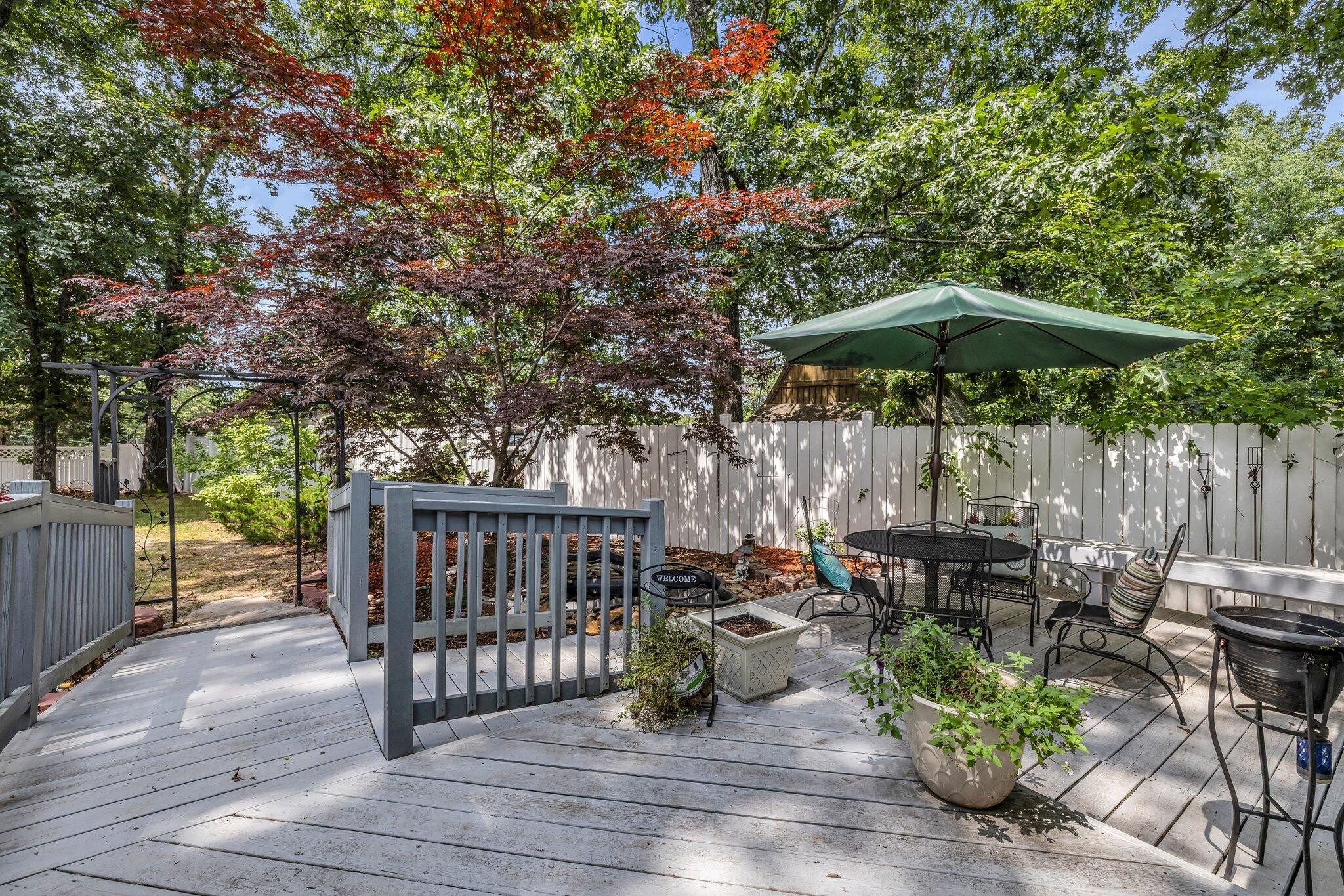 1235 Northern Court Property Photo 23