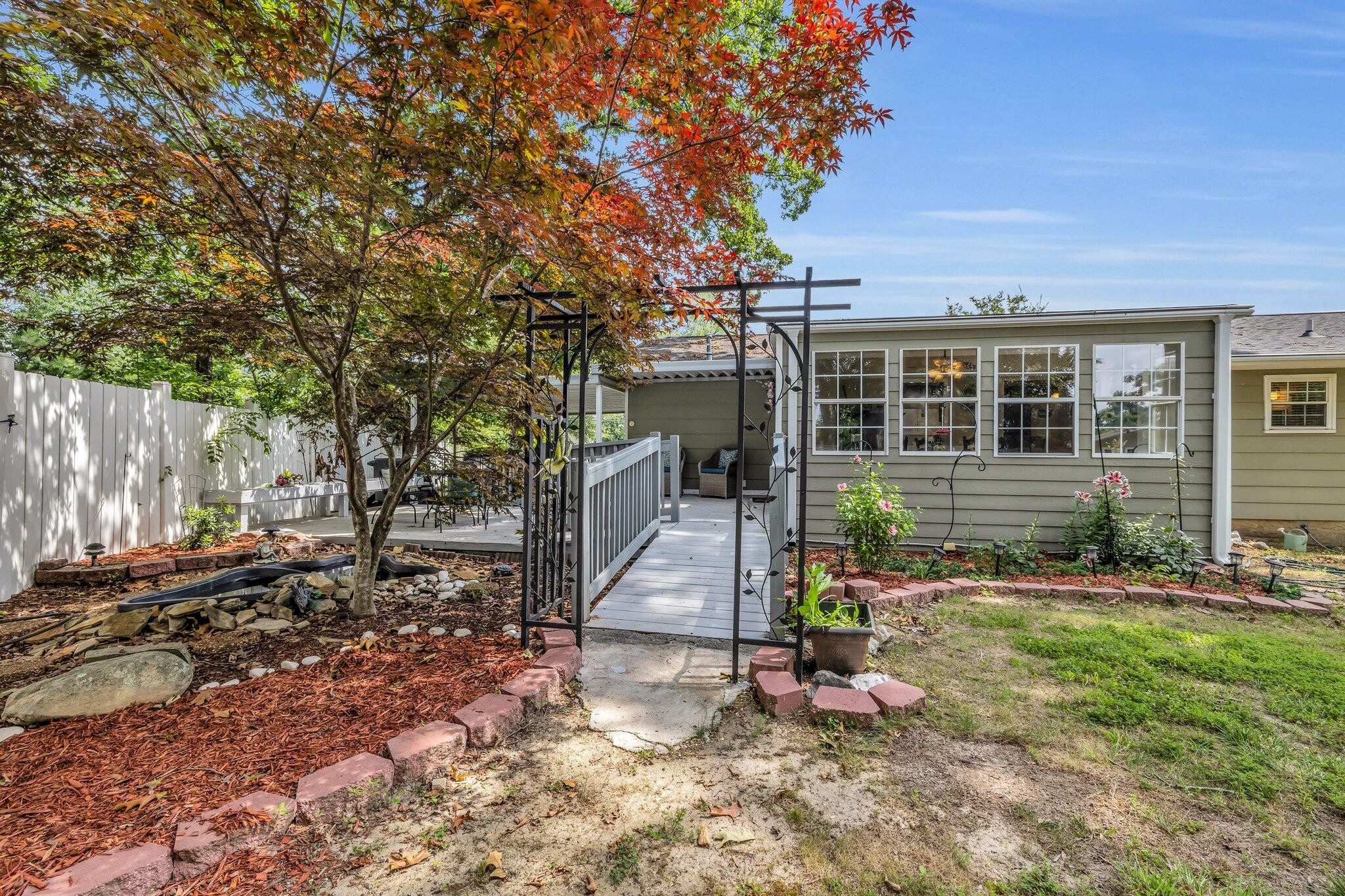 1235 Northern Court Property Photo 24