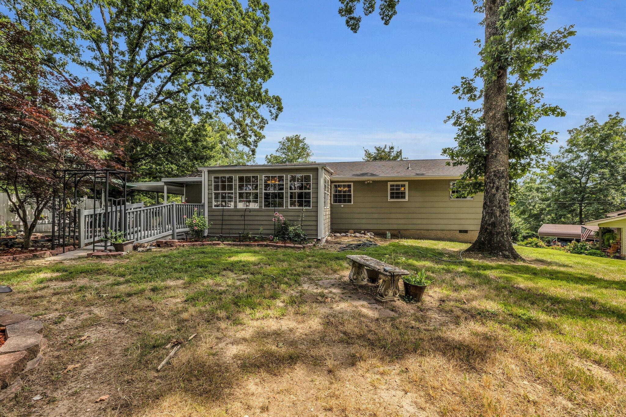 1235 Northern Court Property Photo 25