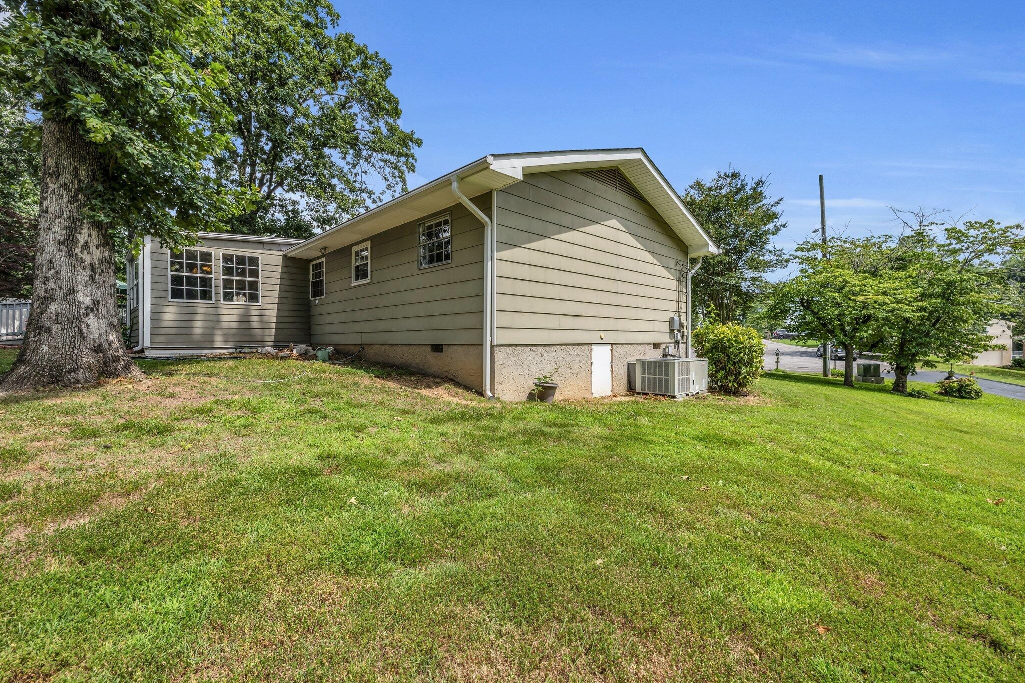 1235 Northern Court Property Photo 26