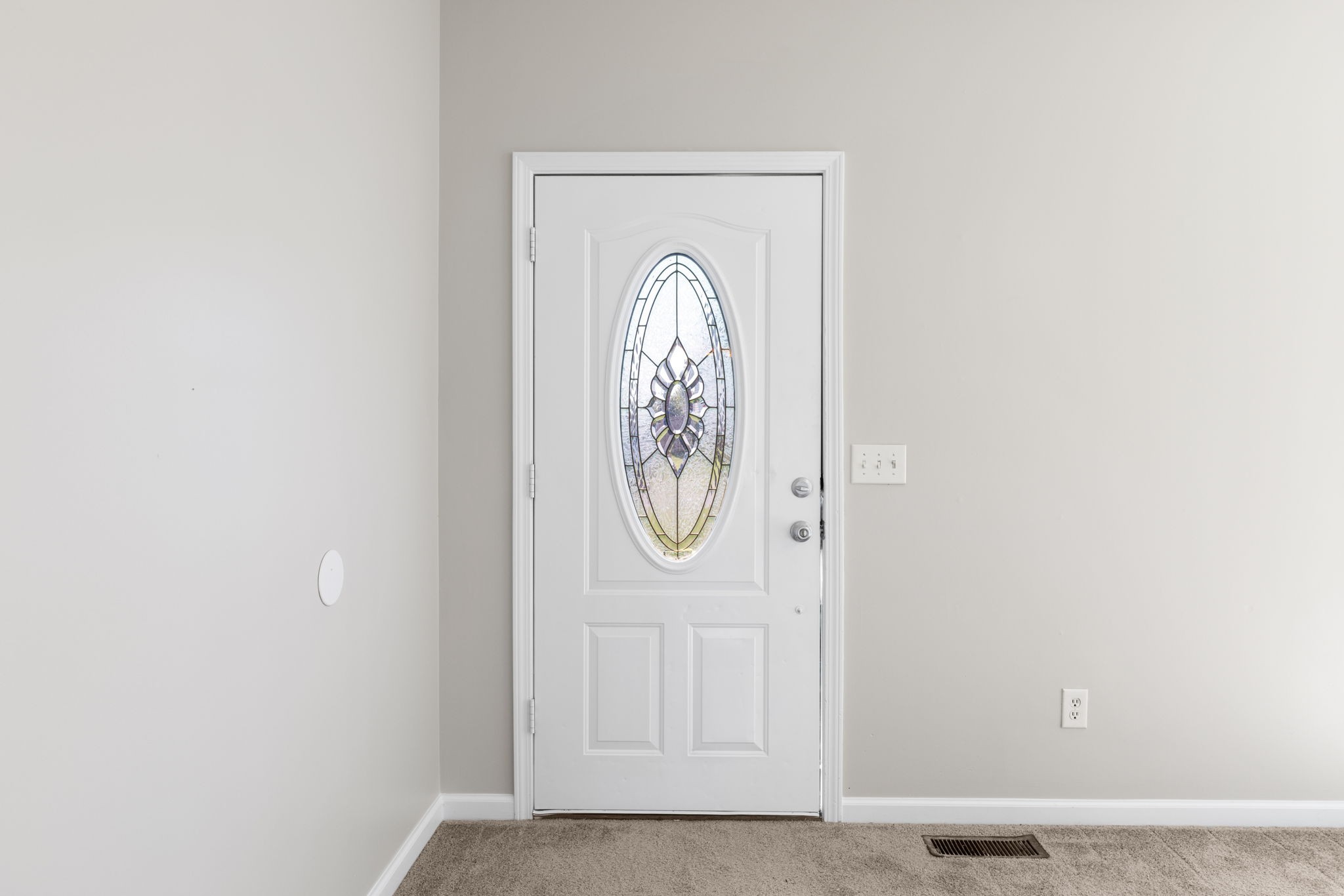 467 Berry Cir Property Photo 5