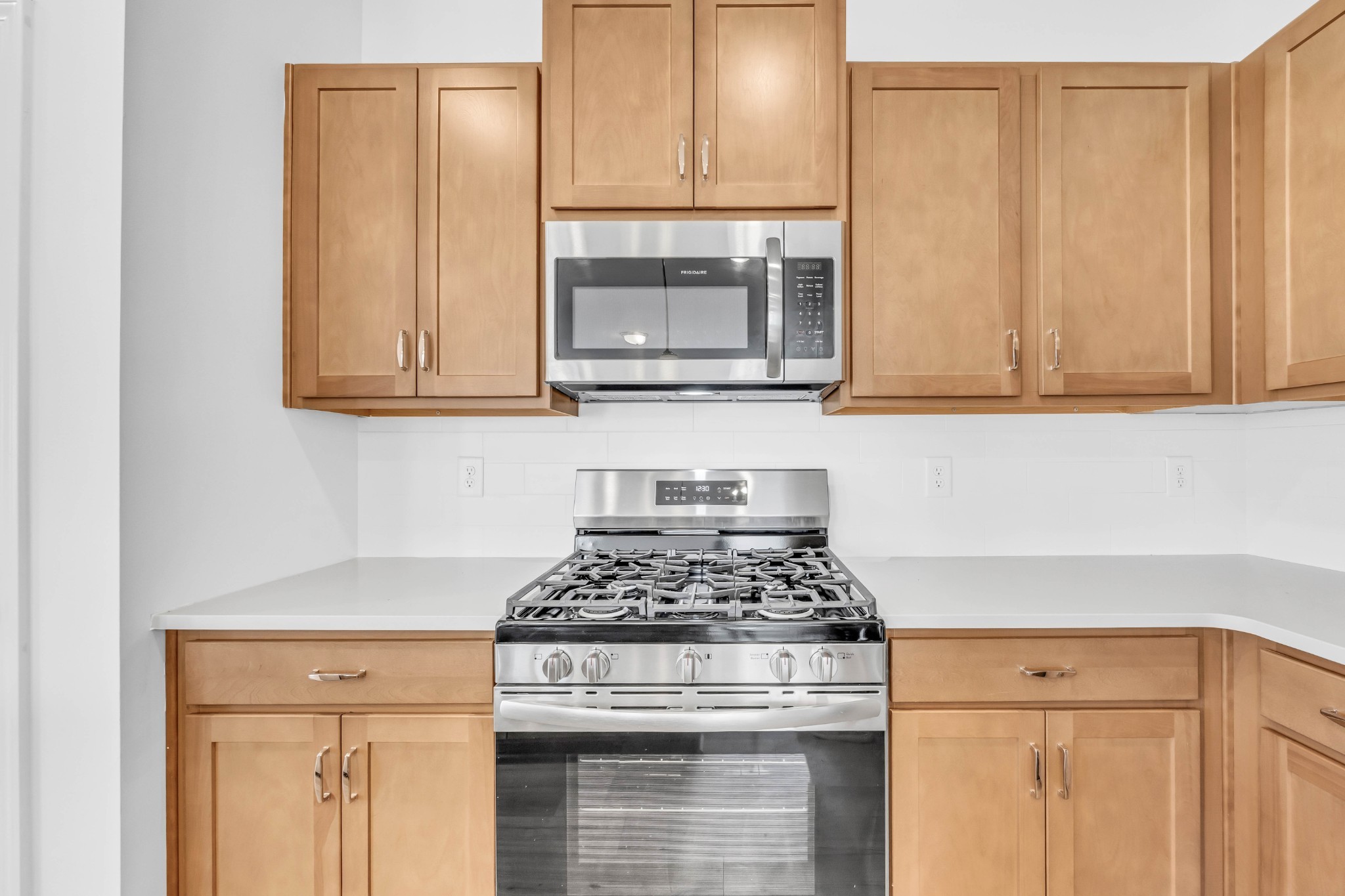 1424 English Oak Drive Property Photo 15