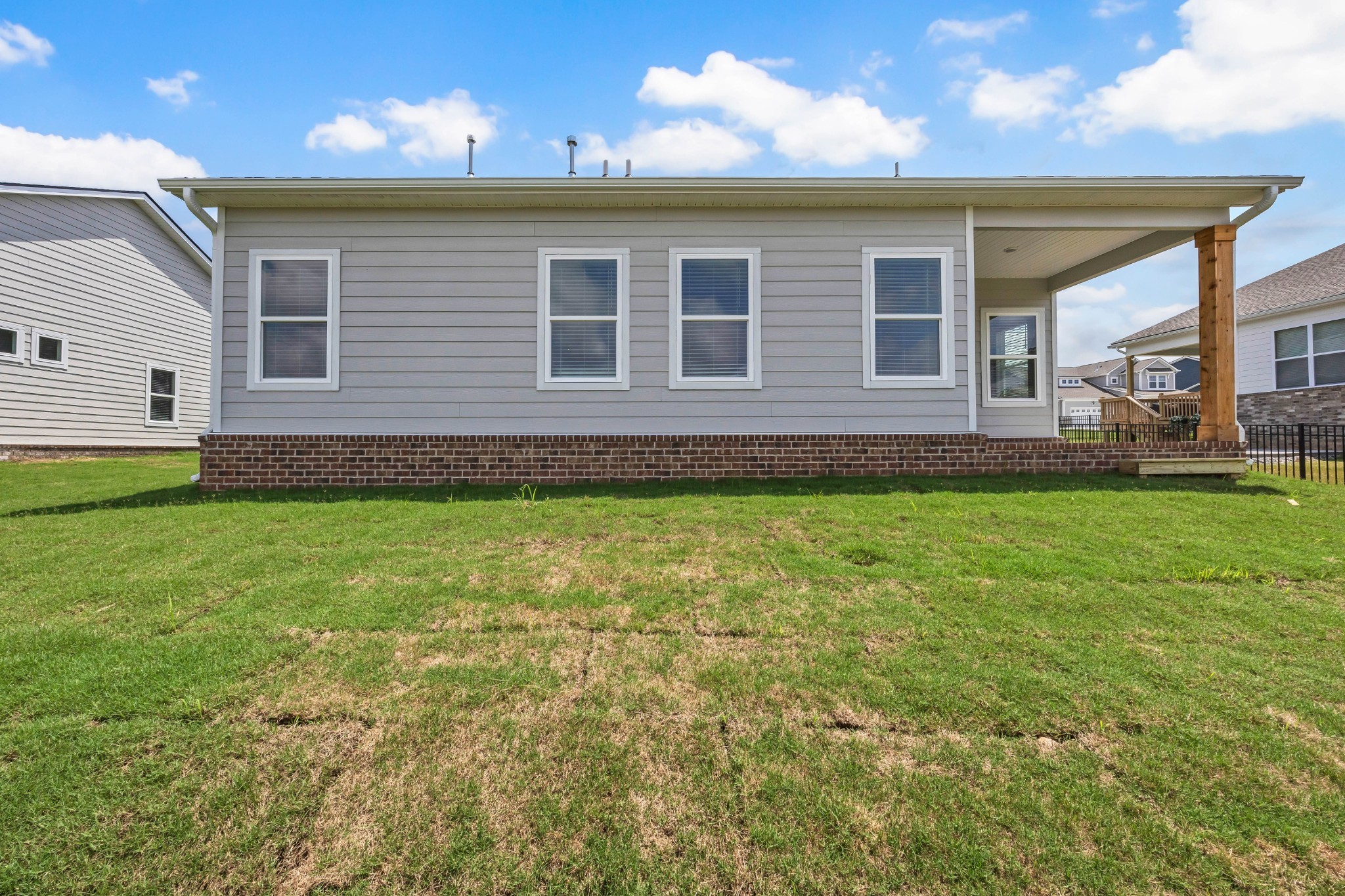 1424 English Oak Drive Property Photo 31
