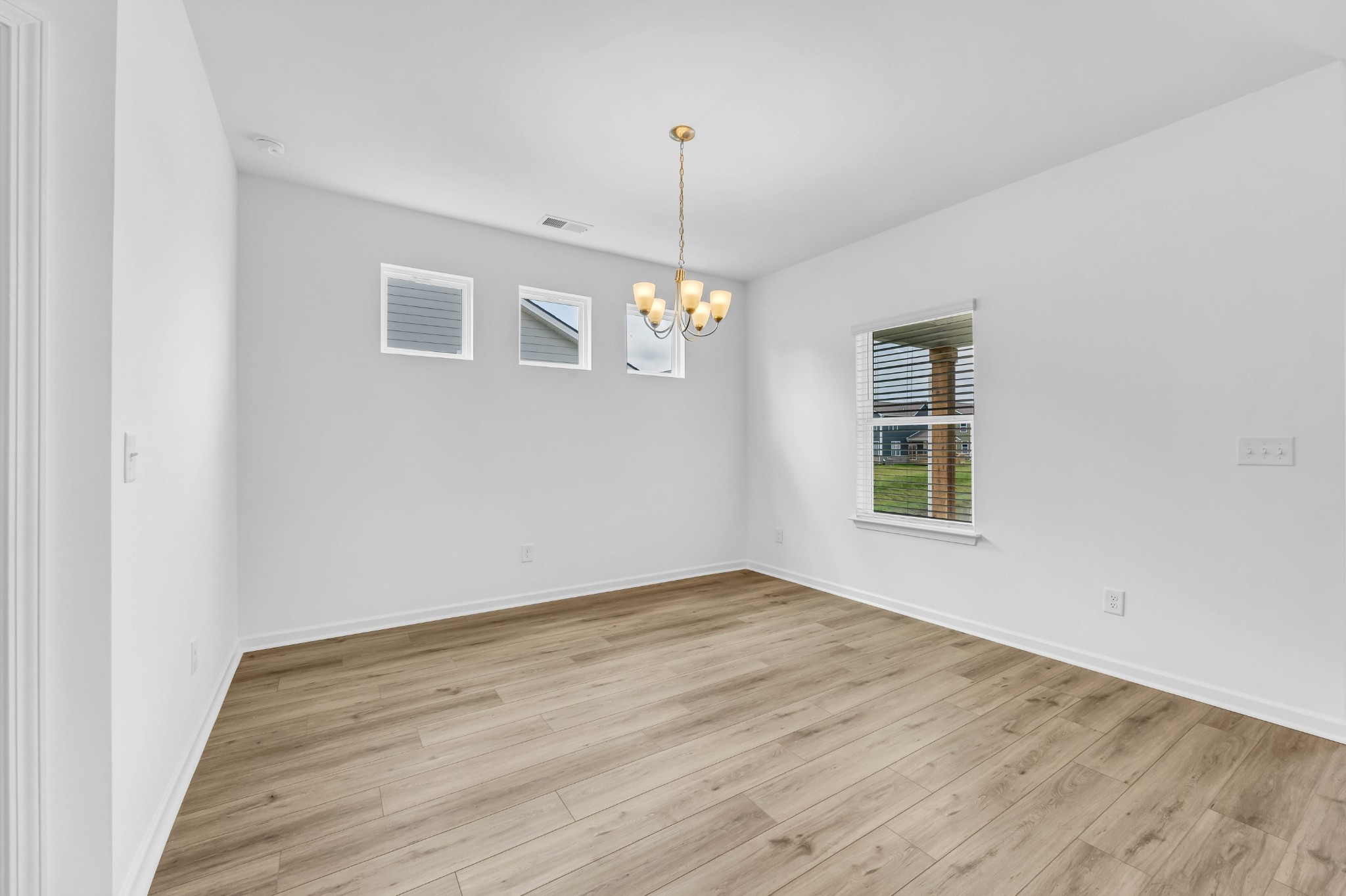 1420 English Oak Dr Property Photo 17