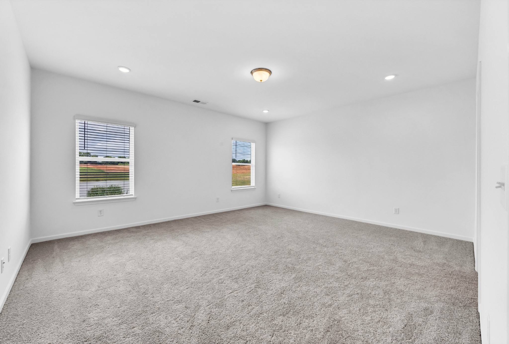 1420 English Oak Dr Property Photo 22