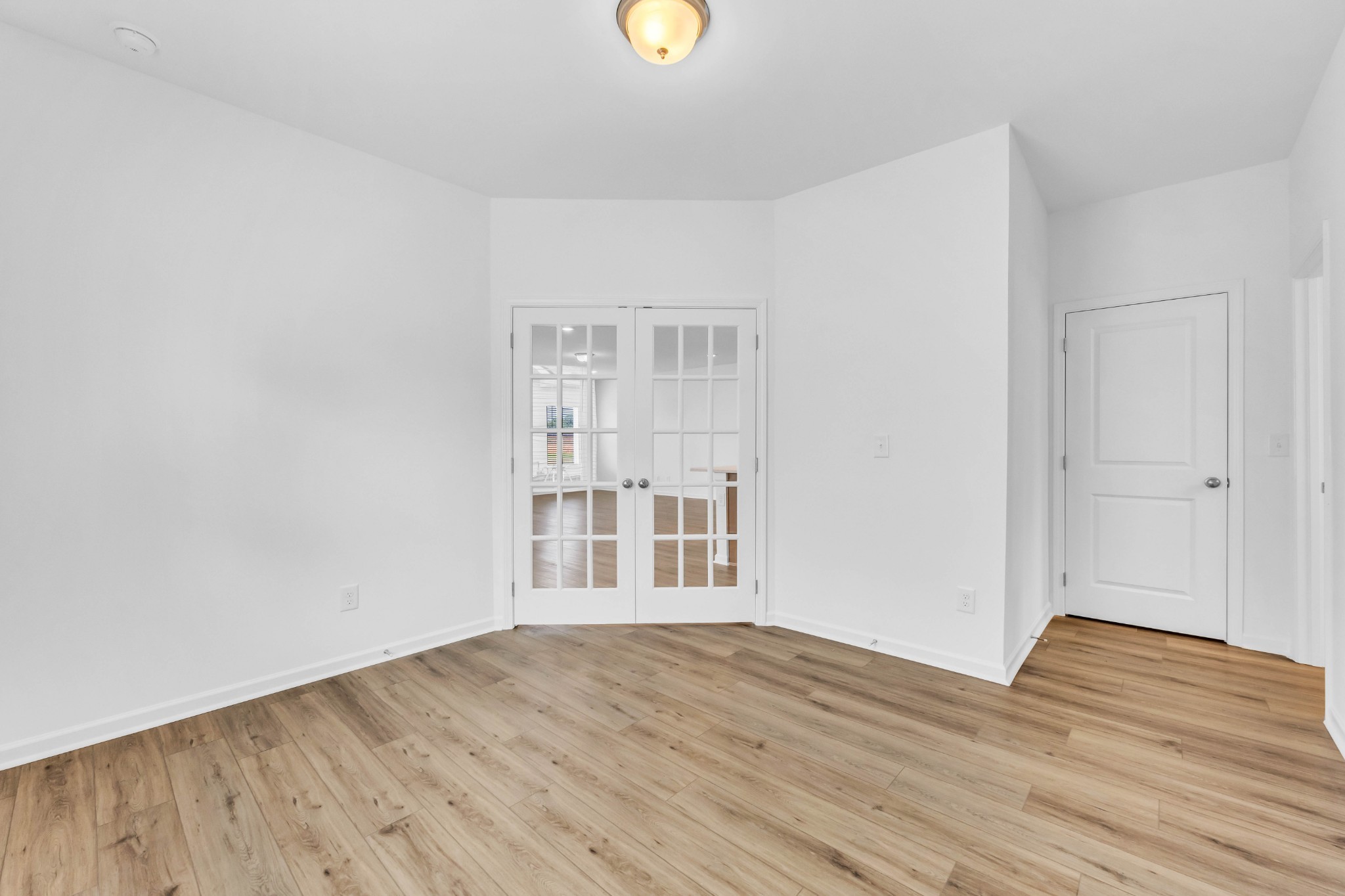 1420 English Oak Dr Property Photo 30