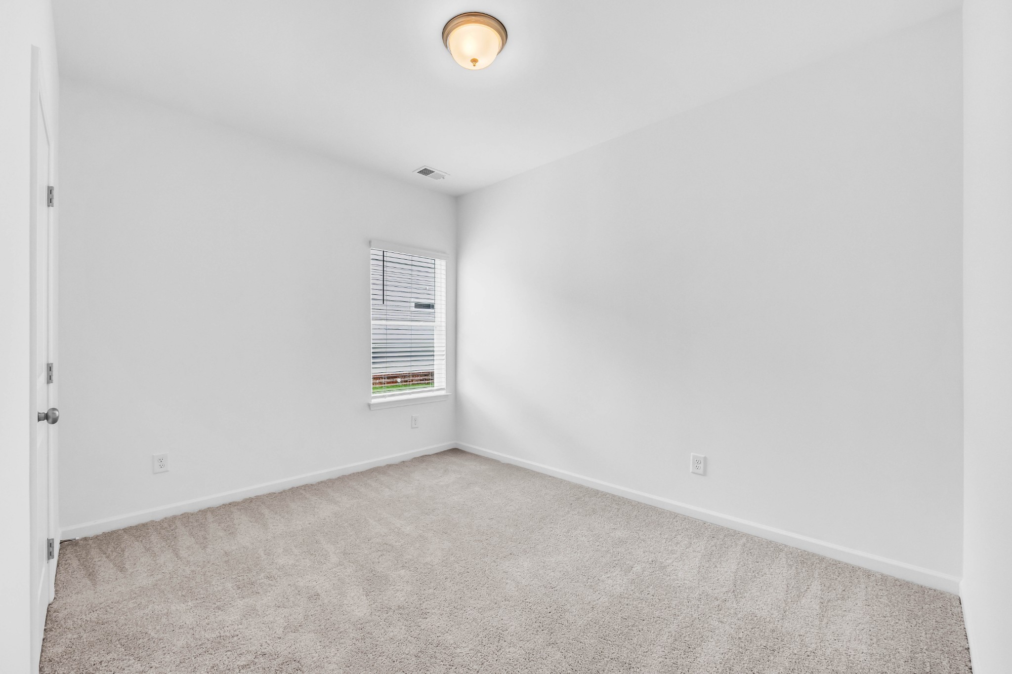 1420 English Oak Dr Property Photo 32