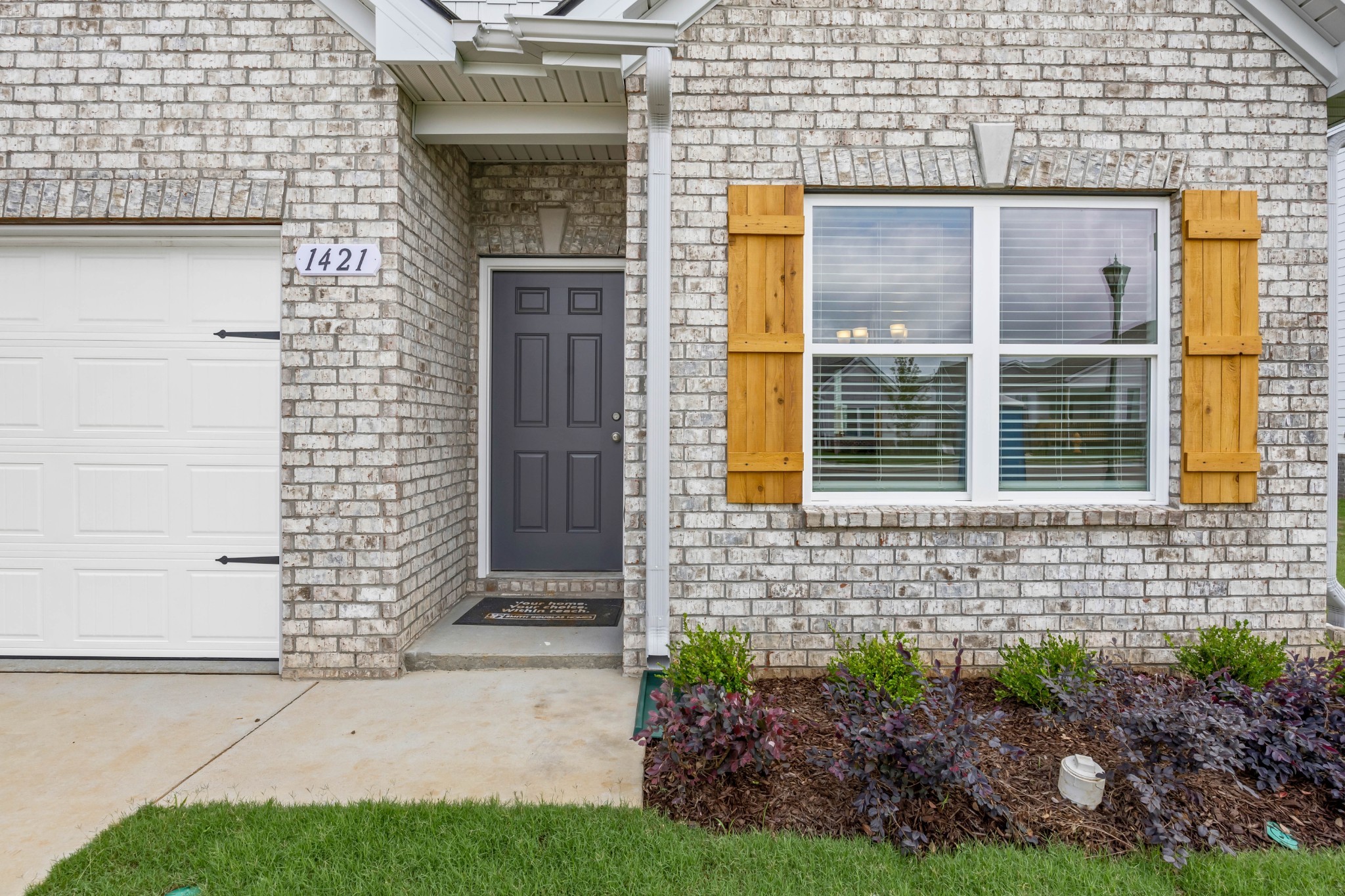 1421 English Oak Drive Property Photo 7