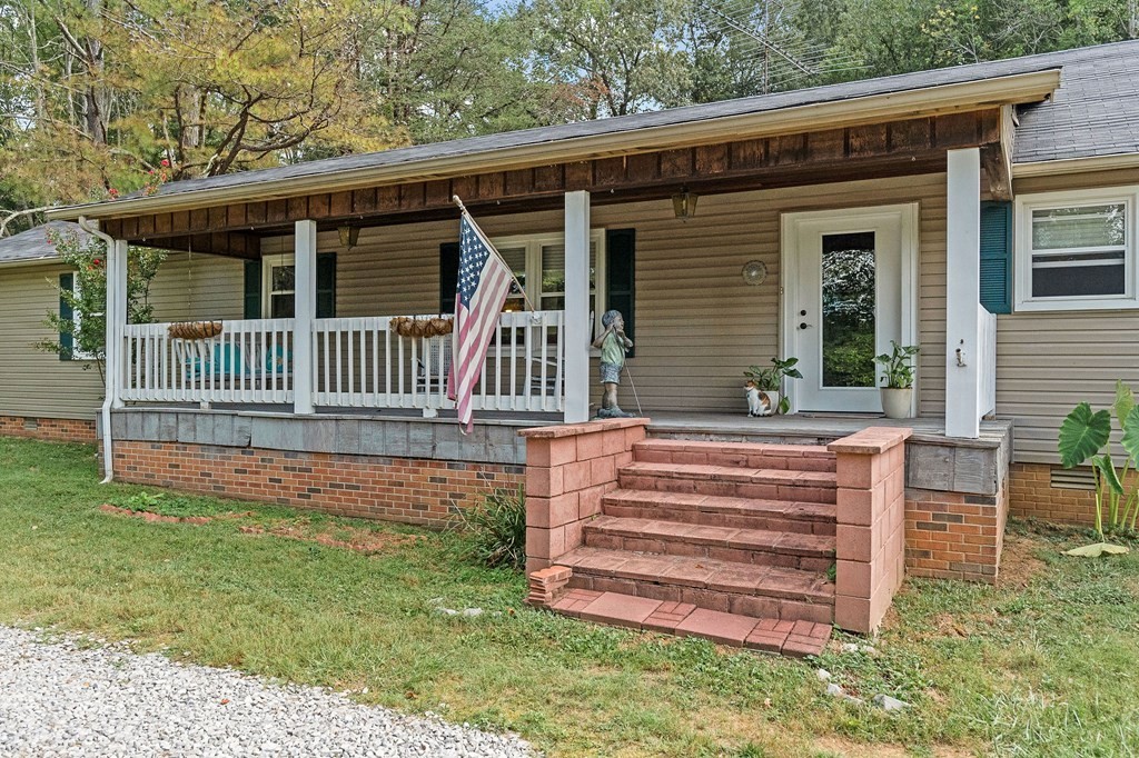 4053 Freehill Rd Property Photo 31