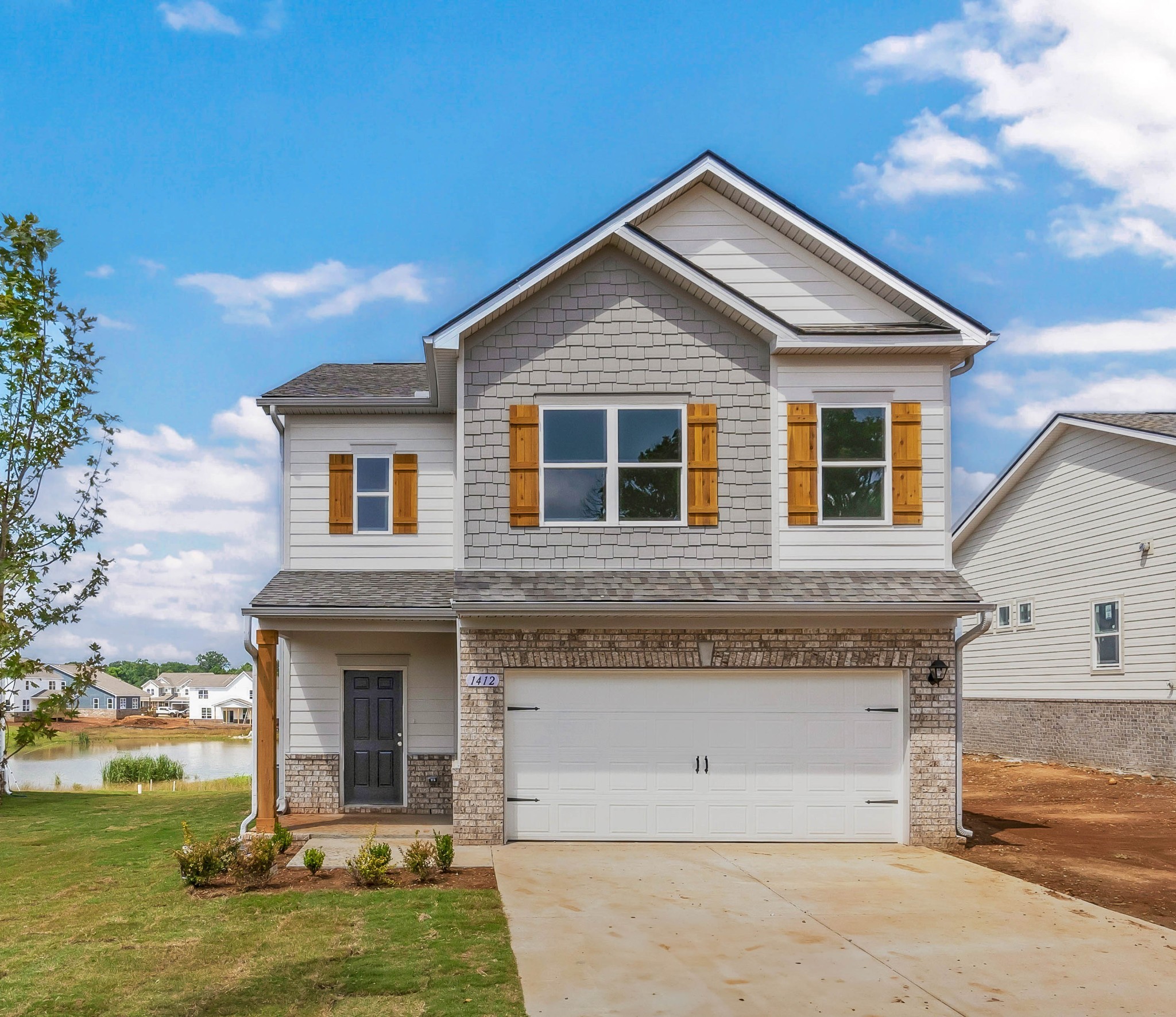 1412 English Oak Drive Property Photo 1