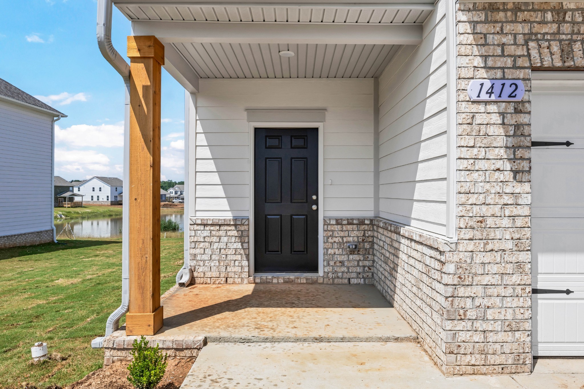 1412 English Oak Drive Property Photo 7