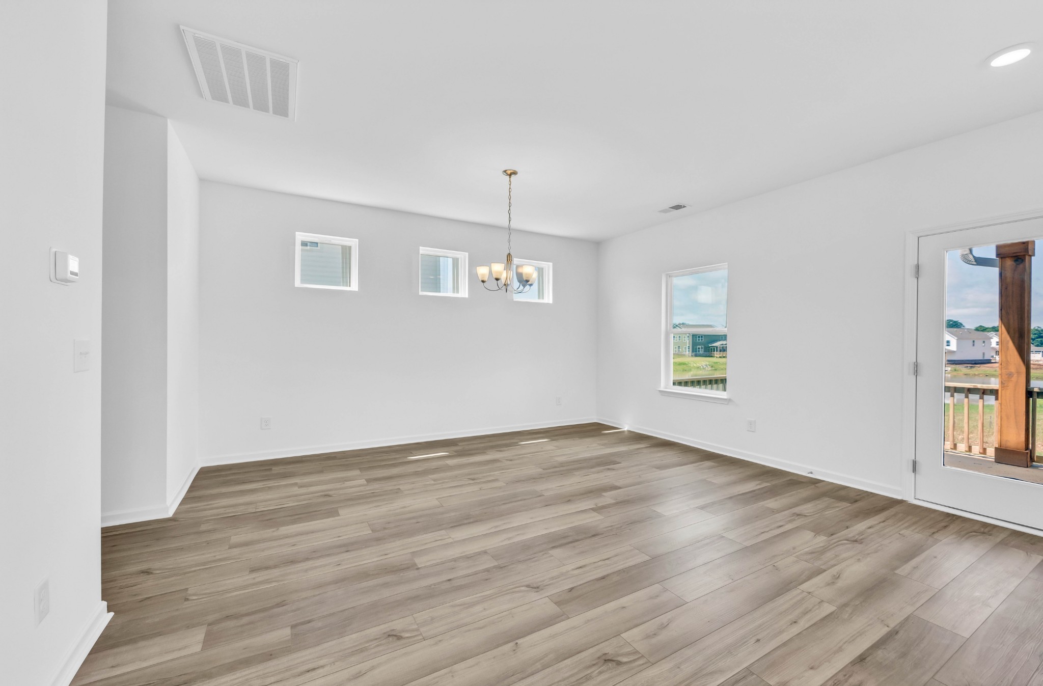 1412 English Oak Drive Property Photo 10