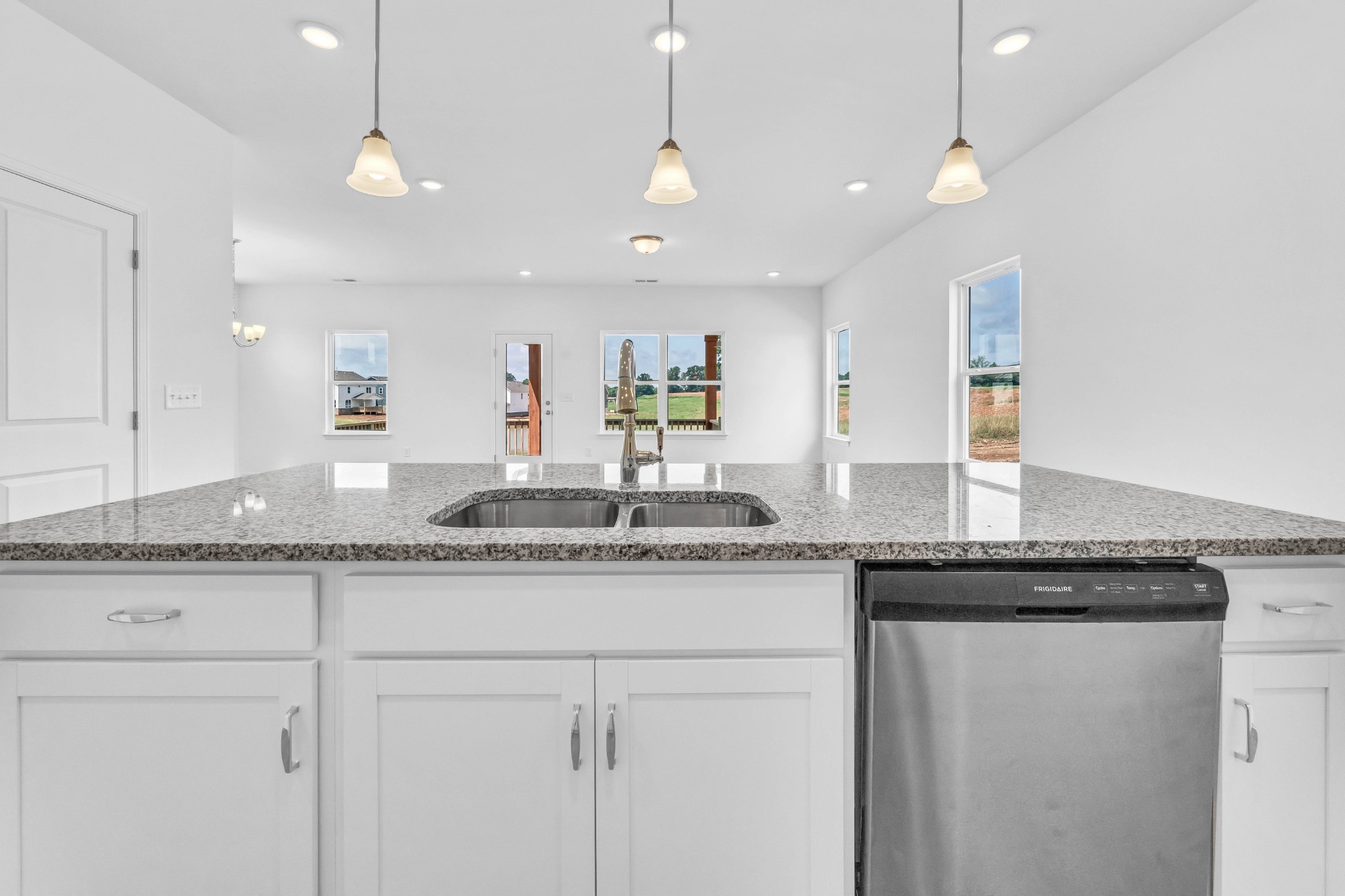 1412 English Oak Drive Property Photo 18