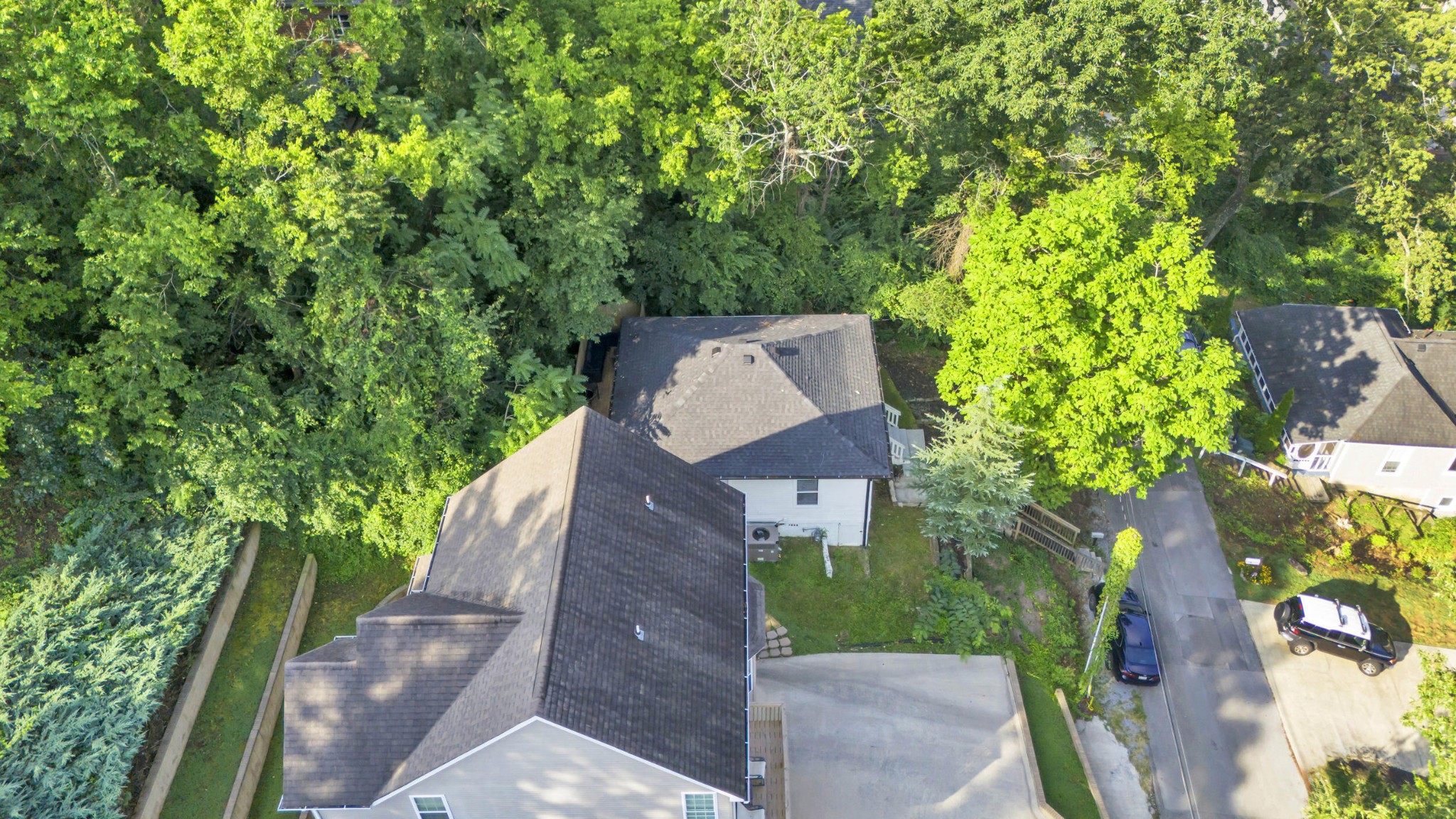 418 Thompson Street Property Photo 19