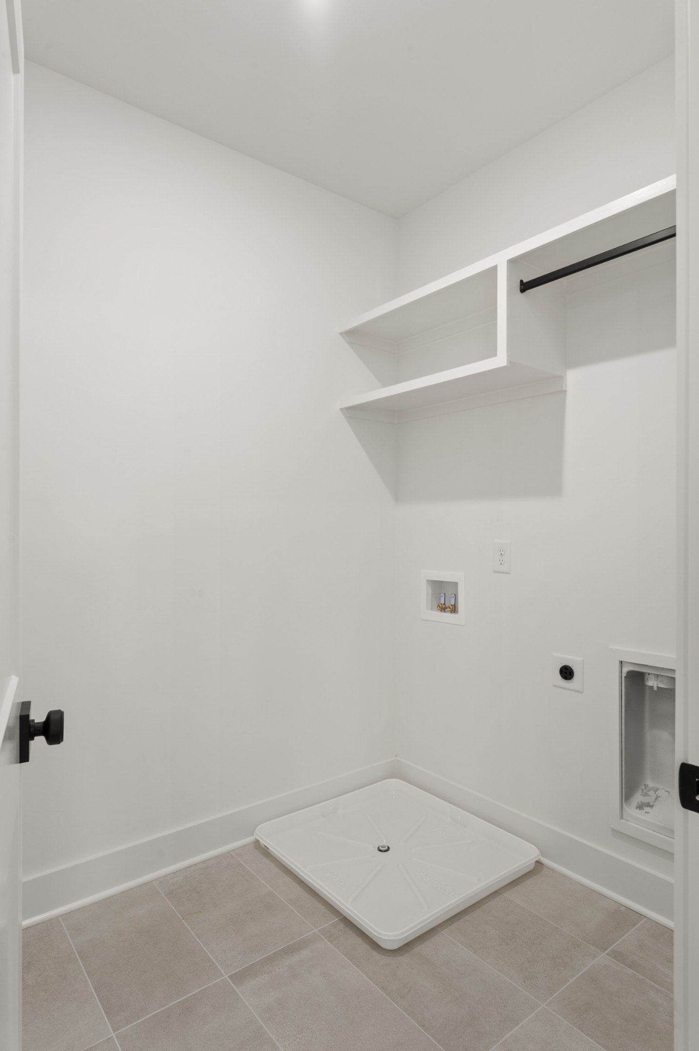 504 Edwin St Property Photo 14