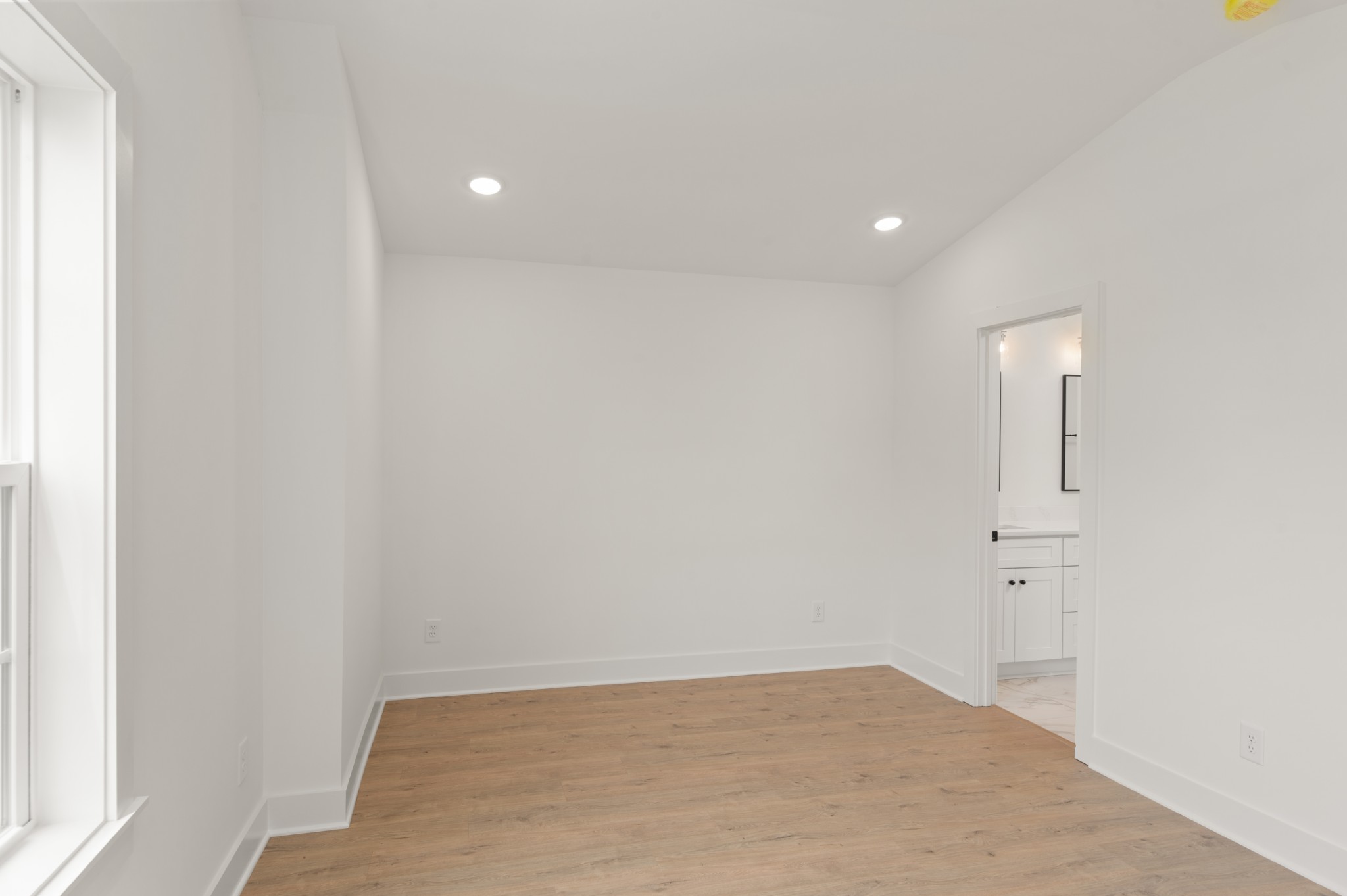 504 Edwin St Property Photo 15