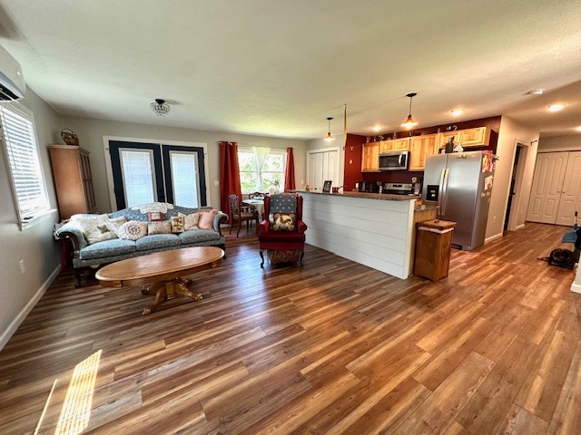 2082 Airport Ridge Rd Property Photo 3