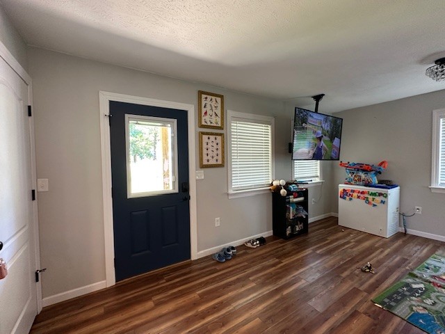 2082 Airport Ridge Rd Property Photo 4