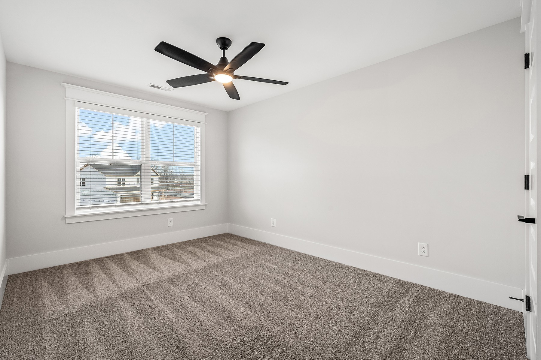 528 Kingwood Lane Property Photo 15