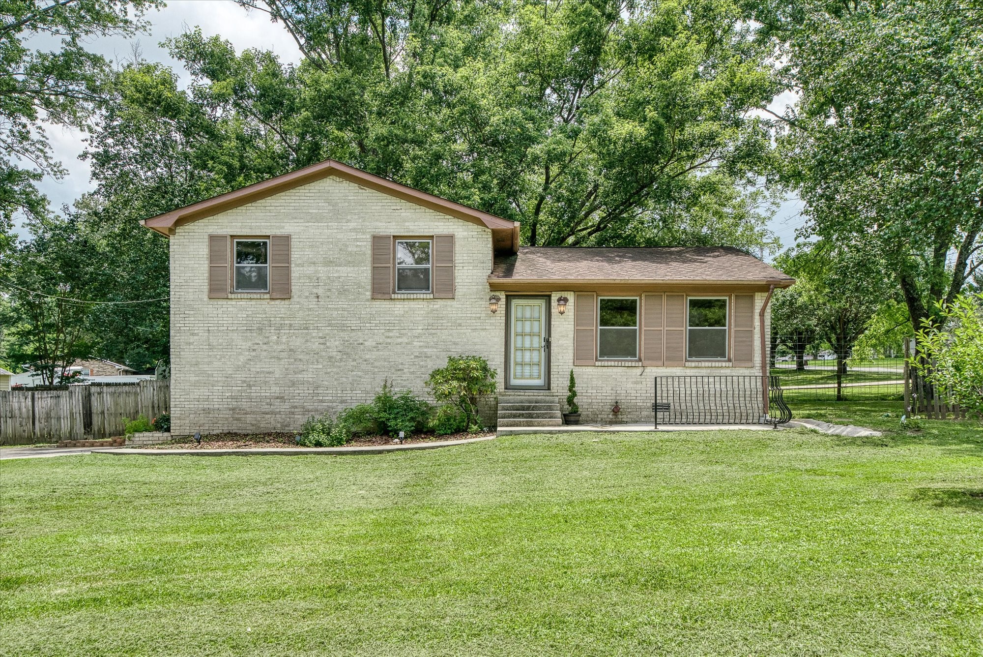 11 Battlefield Rd Property Photo 1