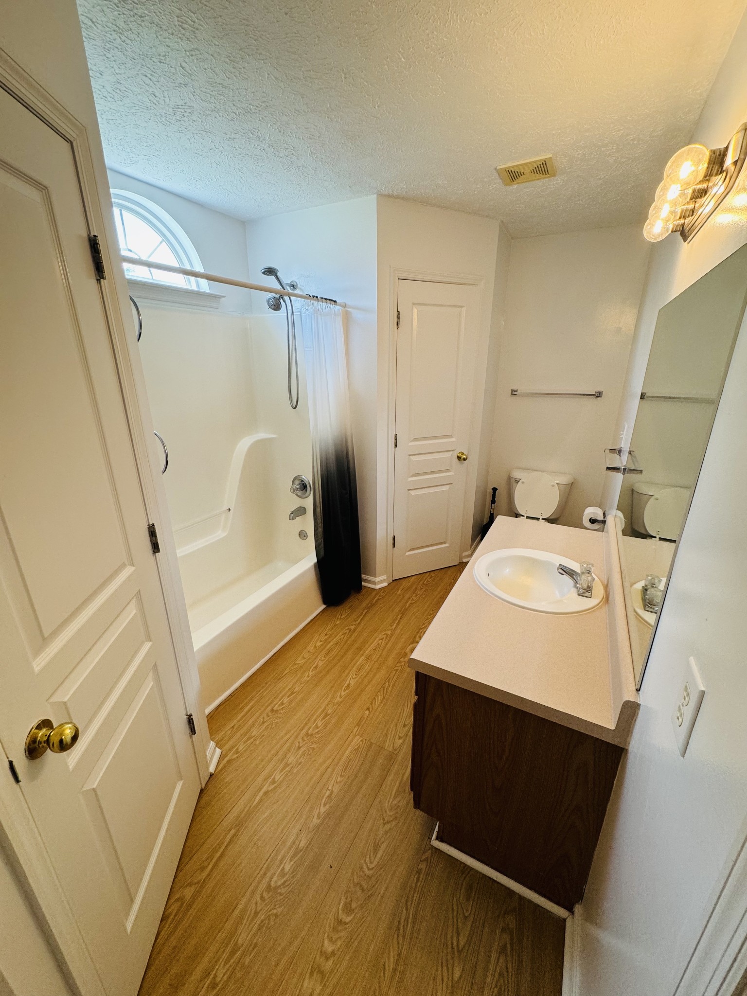 2507 Floyd Ave Property Photo 13