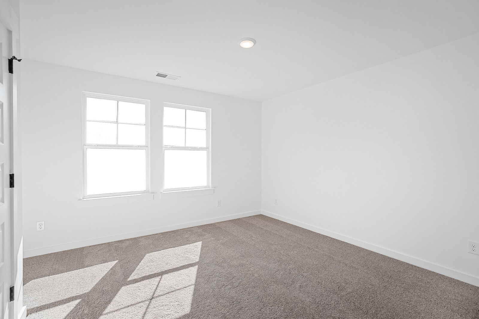 404 Old Spring Ln Property Photo 25