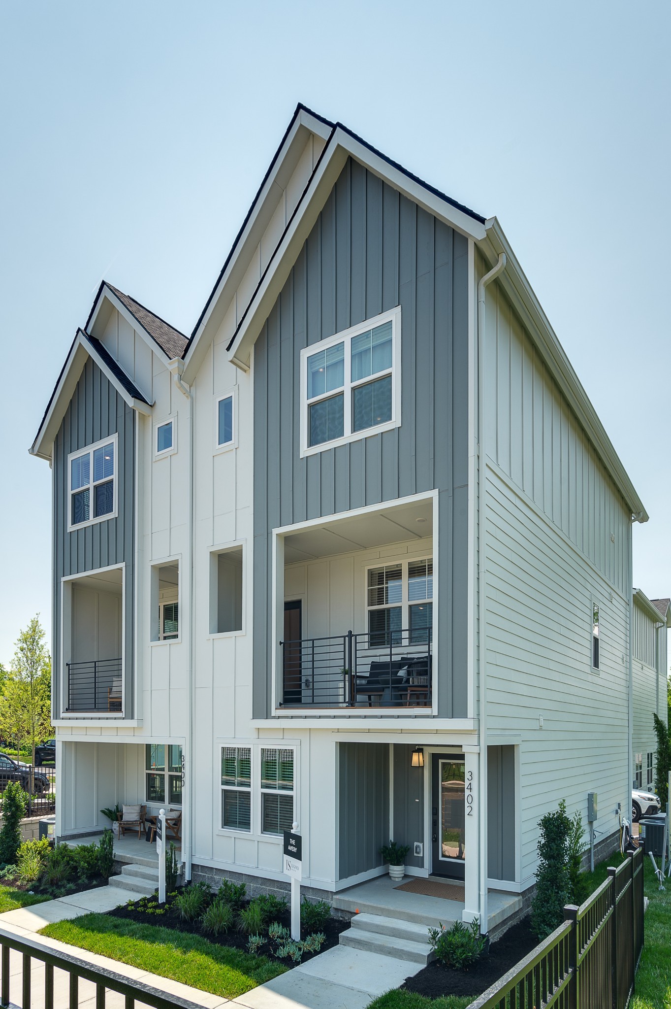 3354 Conviser Dr Property Photo 16