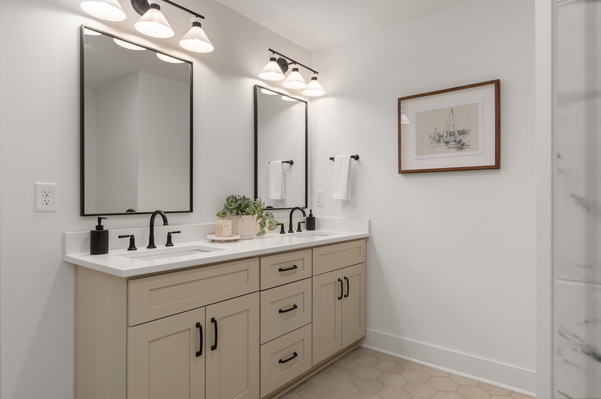 3354 Conviser Dr Property Photo 40