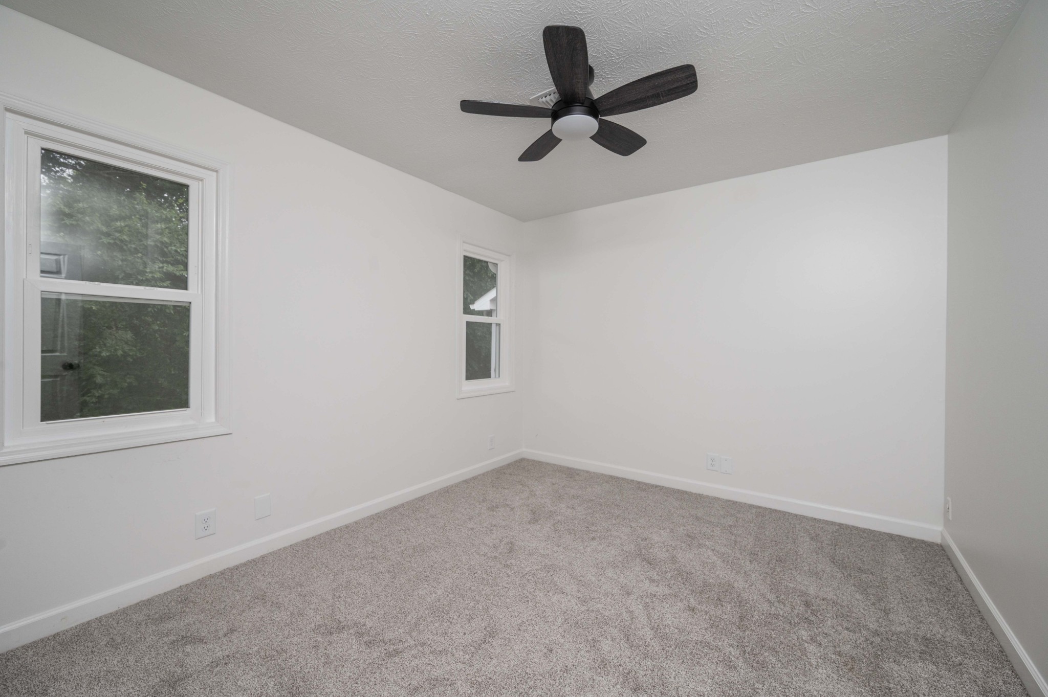 4037 Calumet Dr Property Photo 26