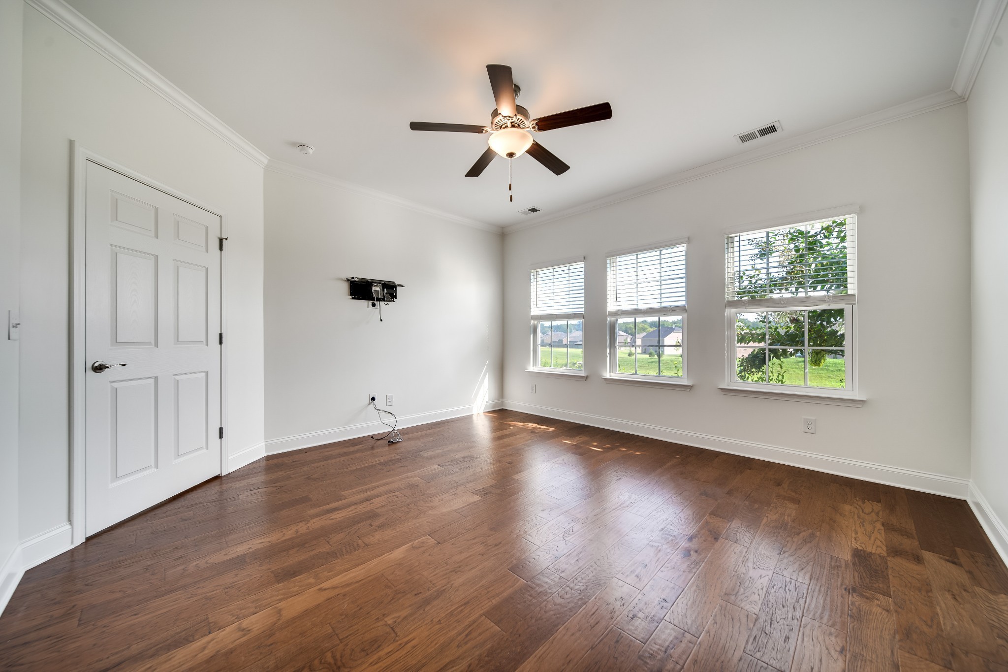 1647 Foston Ln Property Photo 28