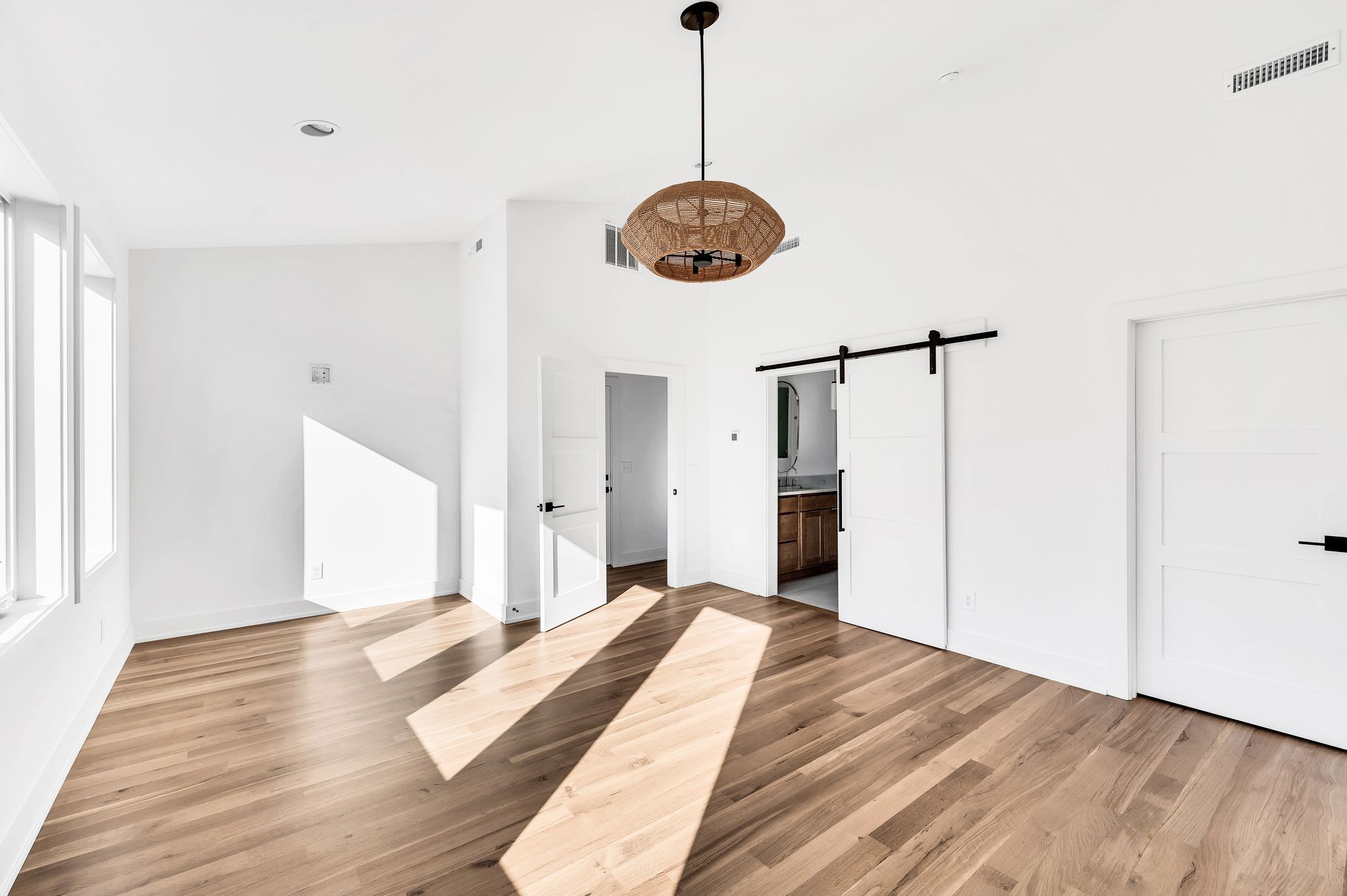 18 Willis St Property Photo 15