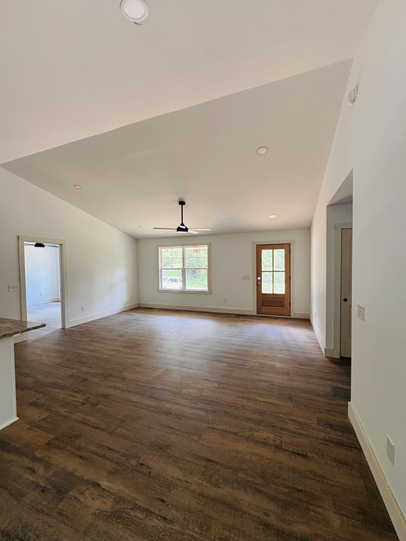 307 Hickory Lane Property Photo 5