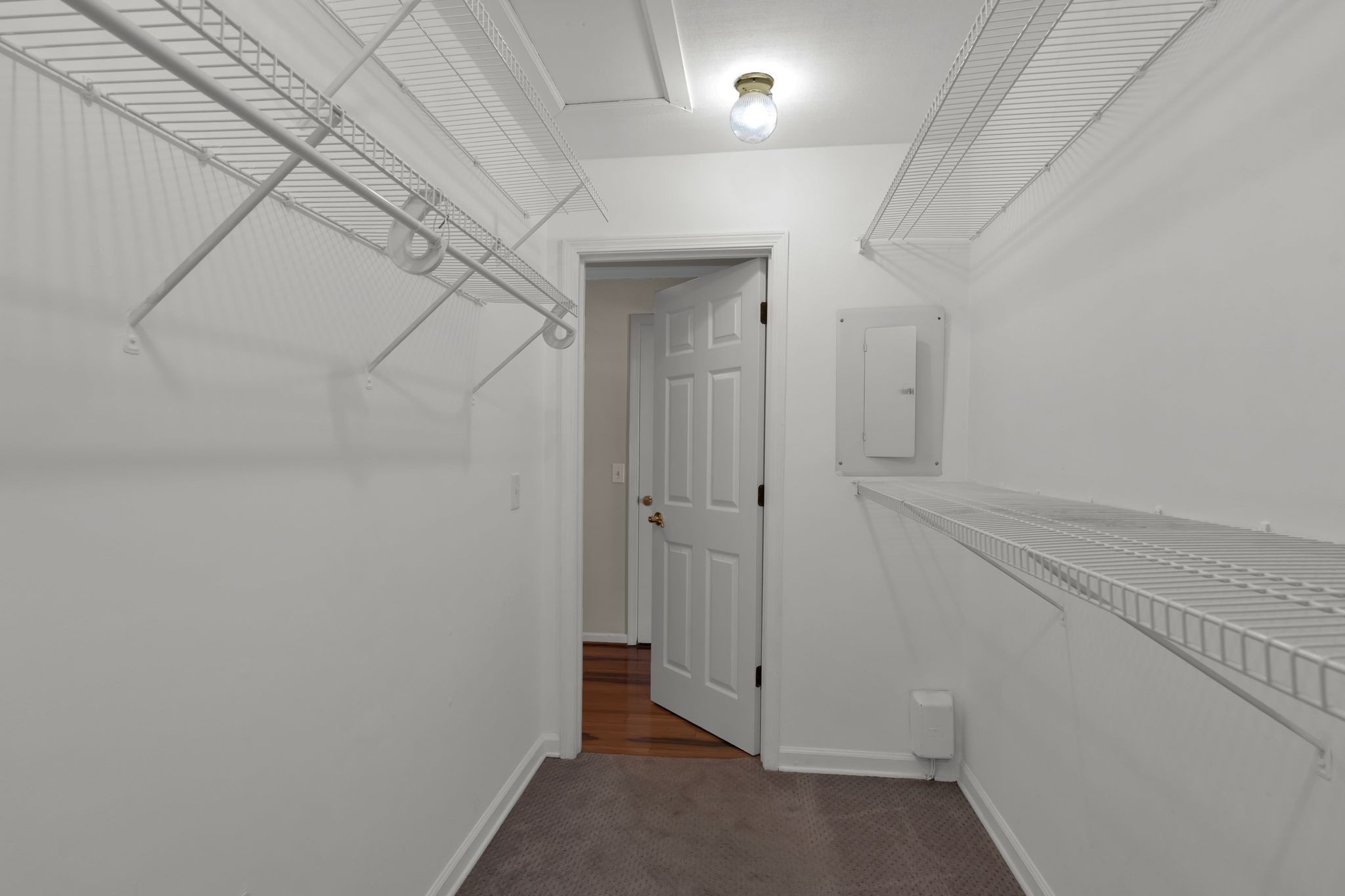123 Hillsboro Pl Property Photo 32