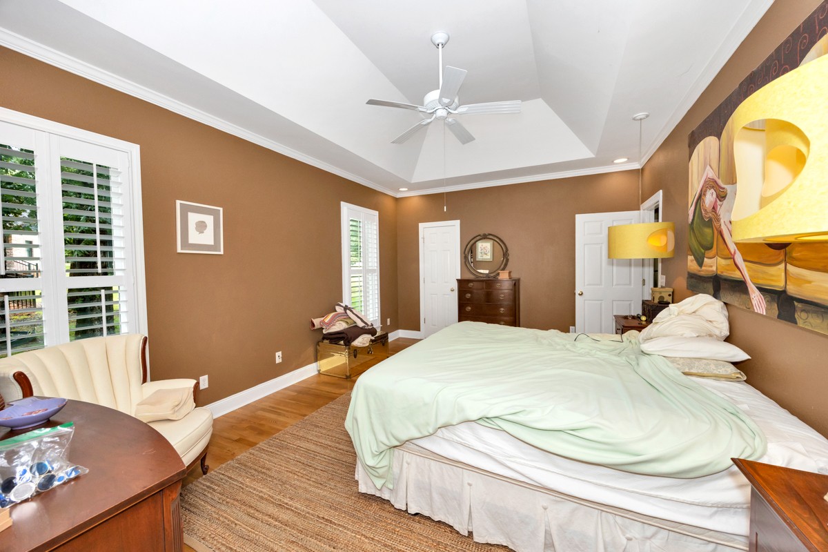 332 Riverfront Rd Property Photo 18