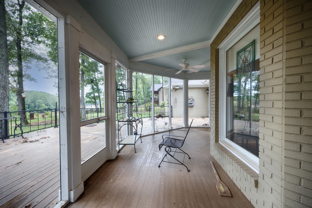 332 Riverfront Rd Property Photo 47