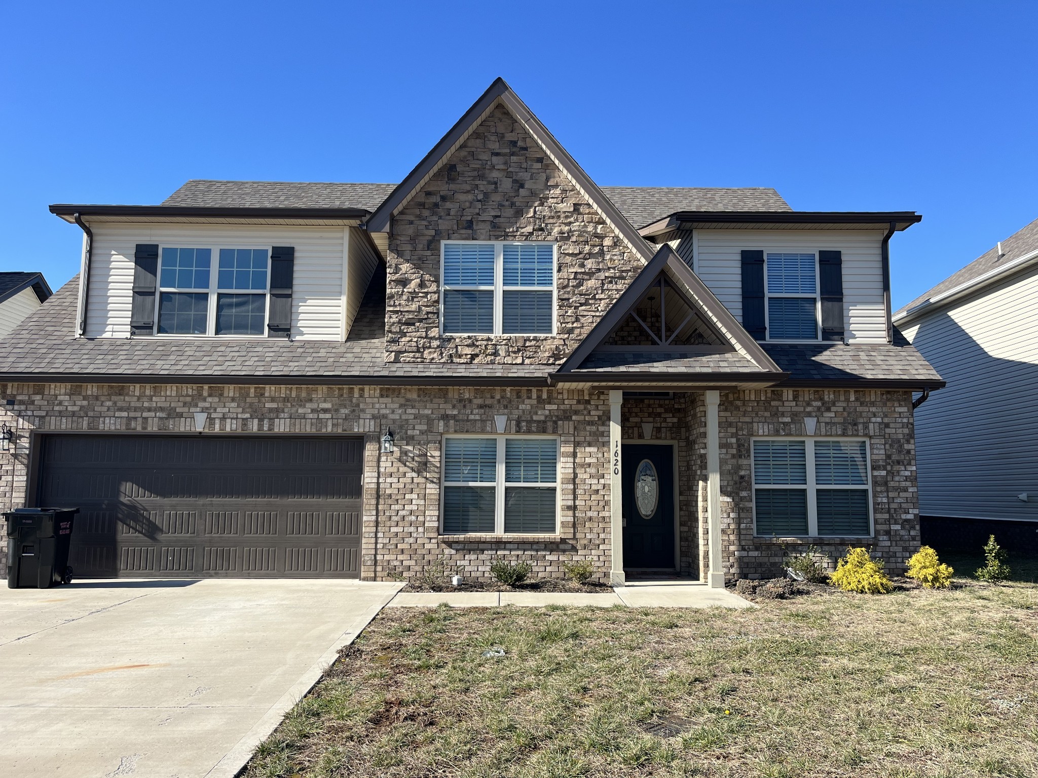 1620 Kestrel Dr Property Photo 1
