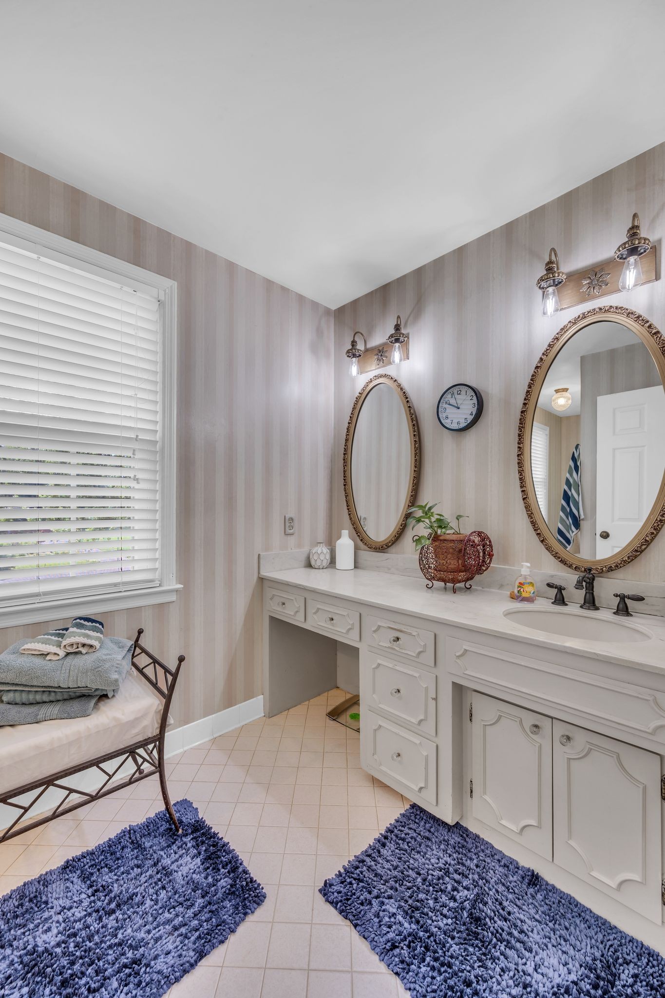 6313 Chickering Cir Property Photo 40