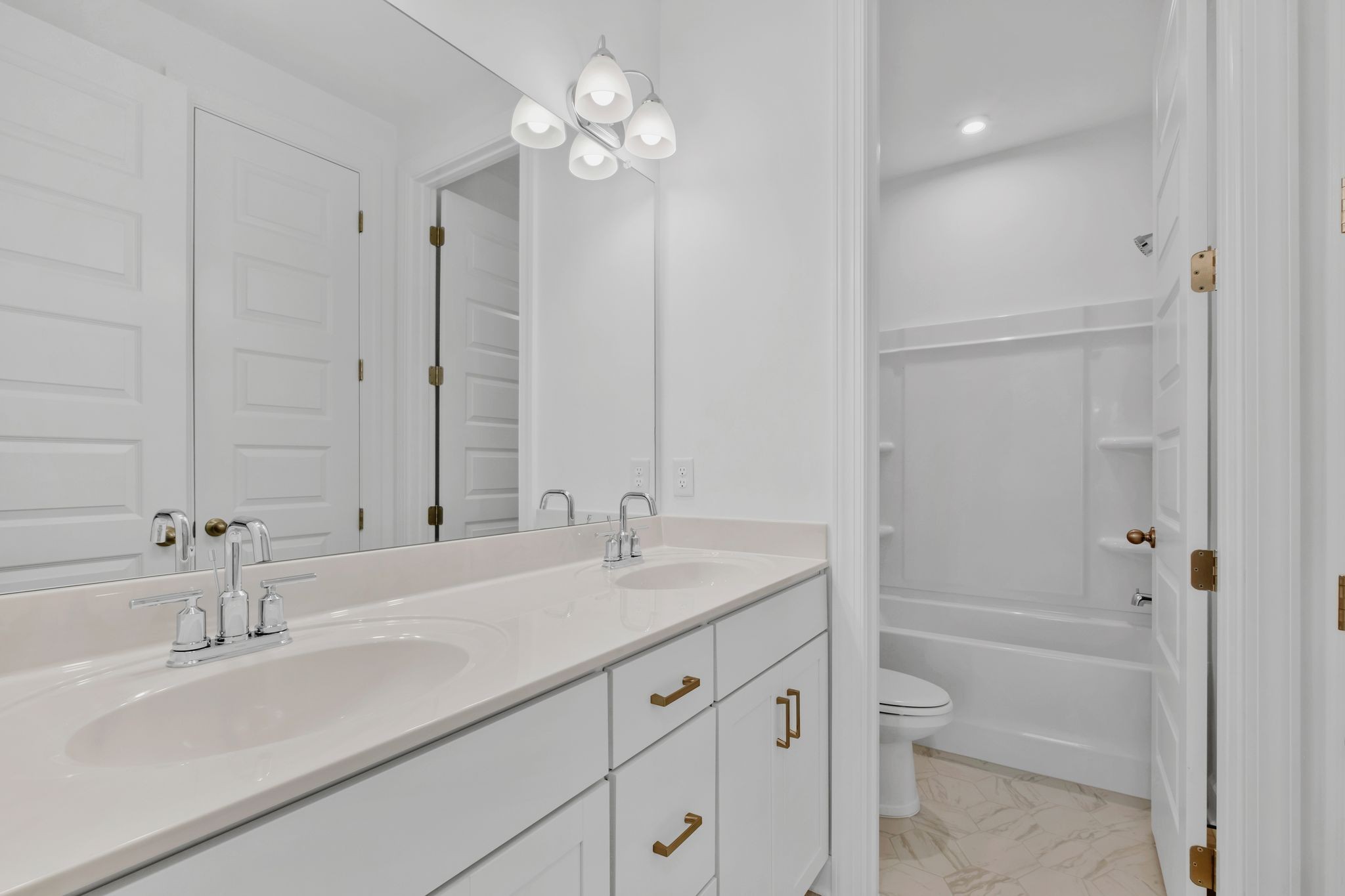 1105 Codah Drive Property Photo 14