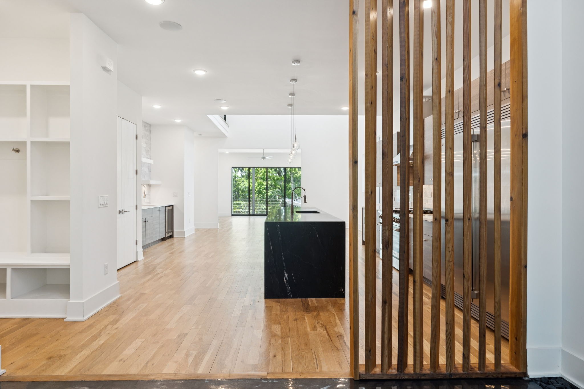 4506b Belmont Park Ter Property Photo 8