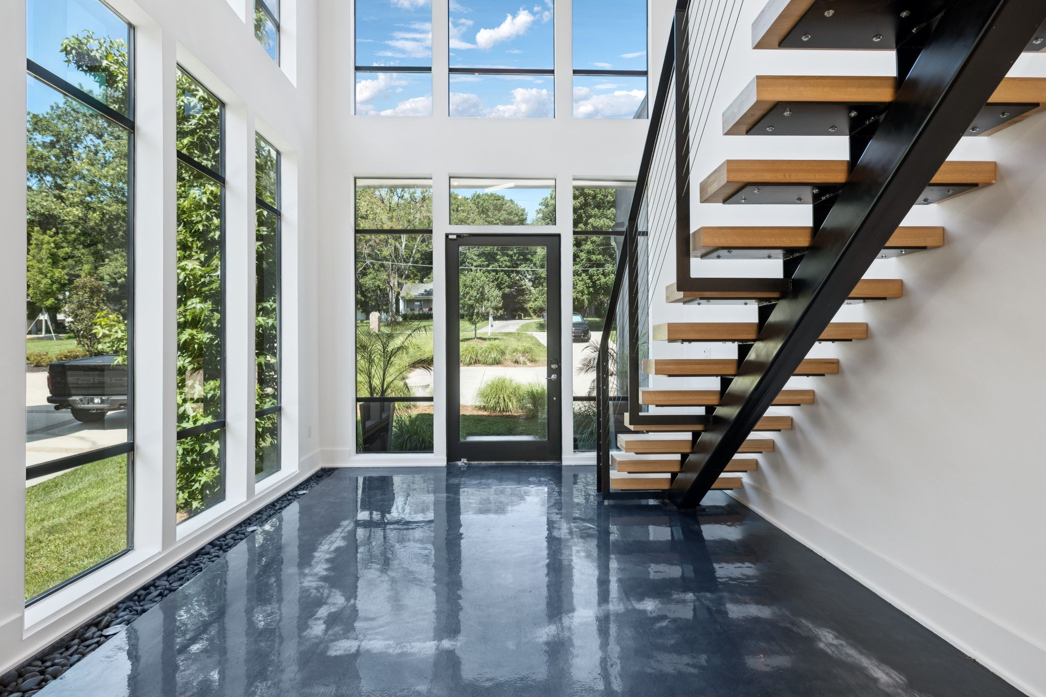 4506b Belmont Park Ter Property Photo 9