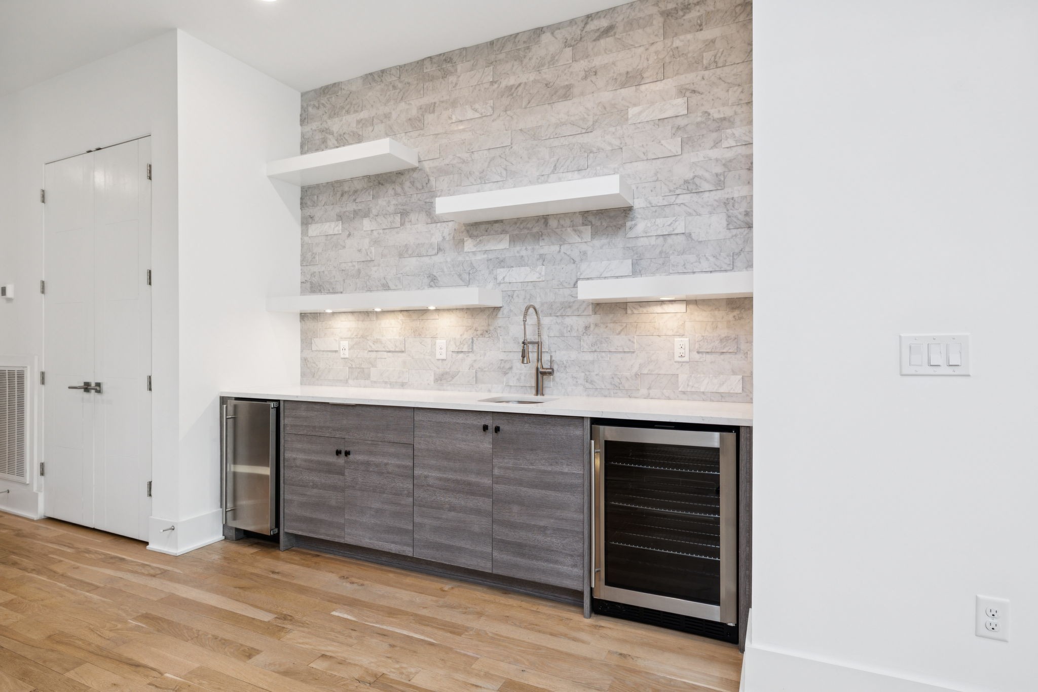 4506b Belmont Park Ter Property Photo 22