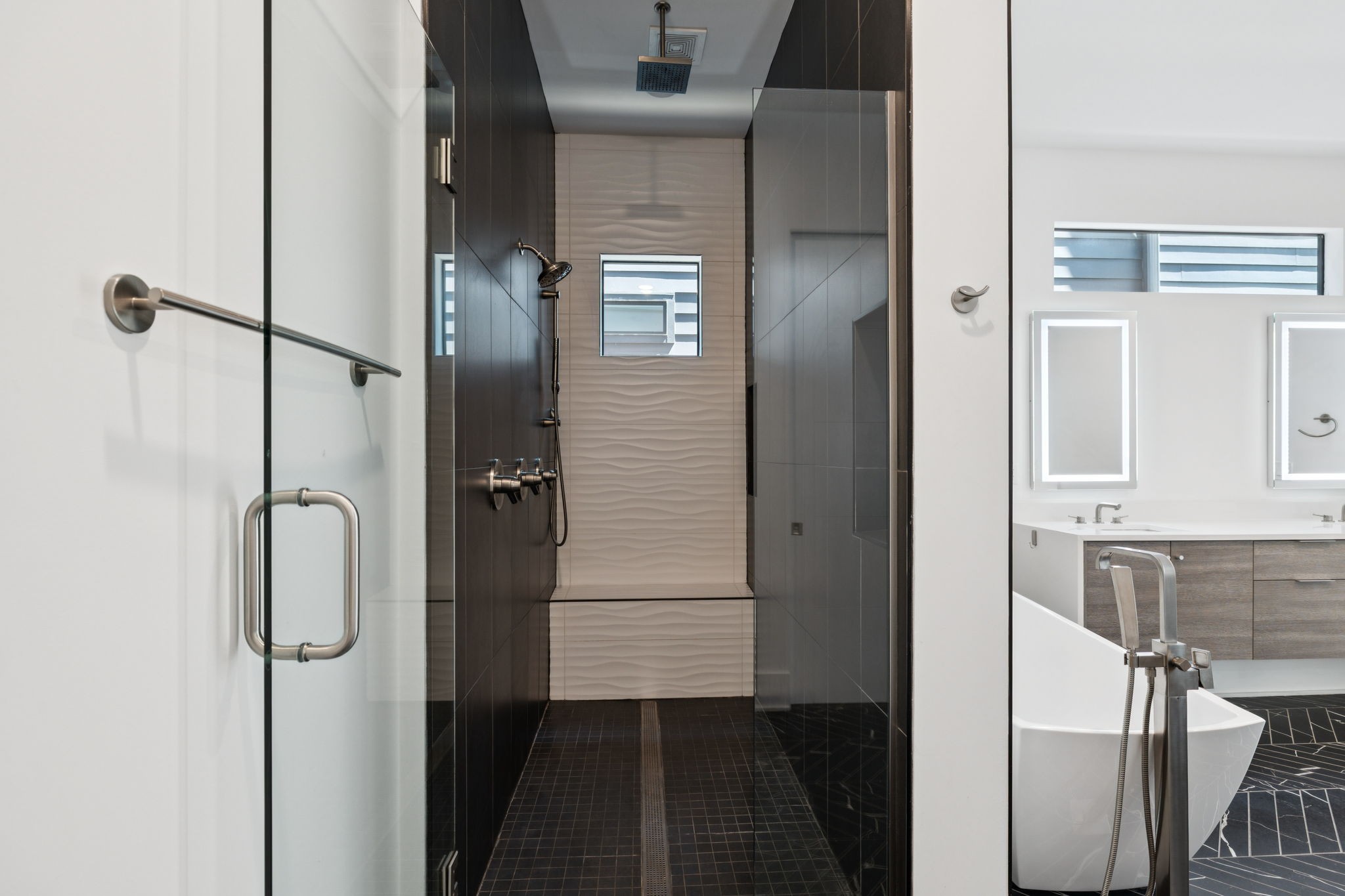 4506b Belmont Park Ter Property Photo 29