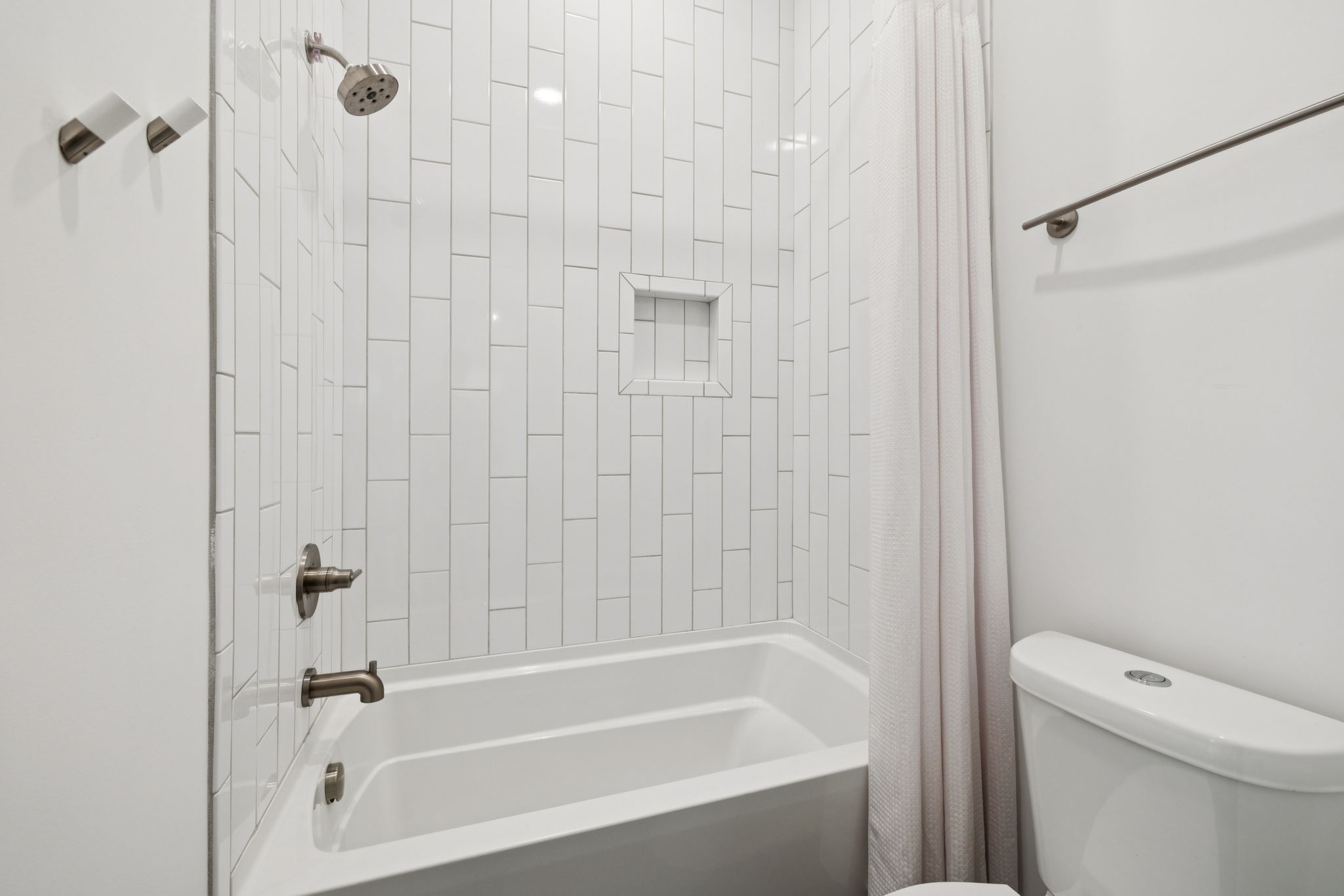 4506b Belmont Park Ter Property Photo 40