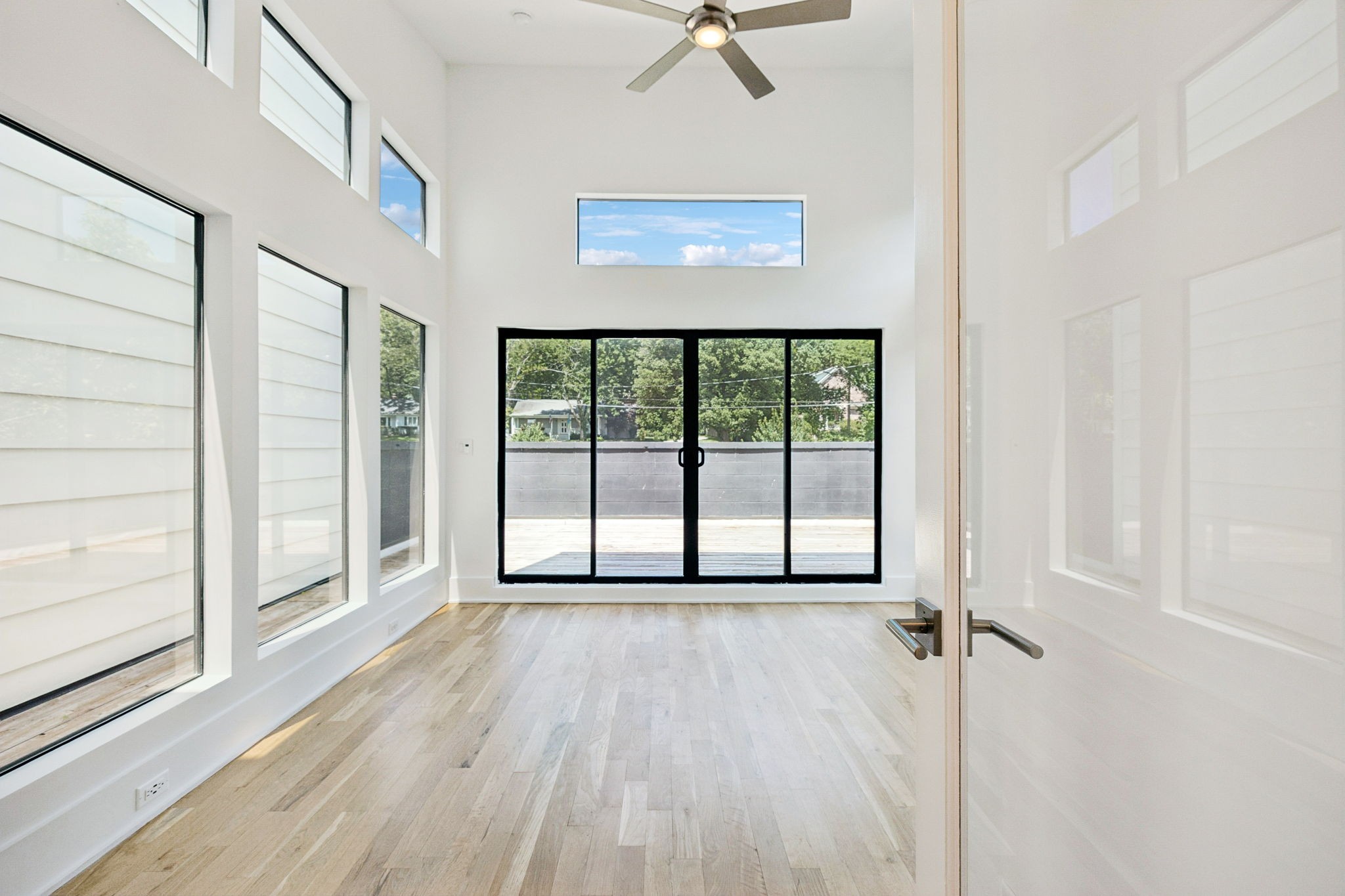 4506b Belmont Park Ter Property Photo 42