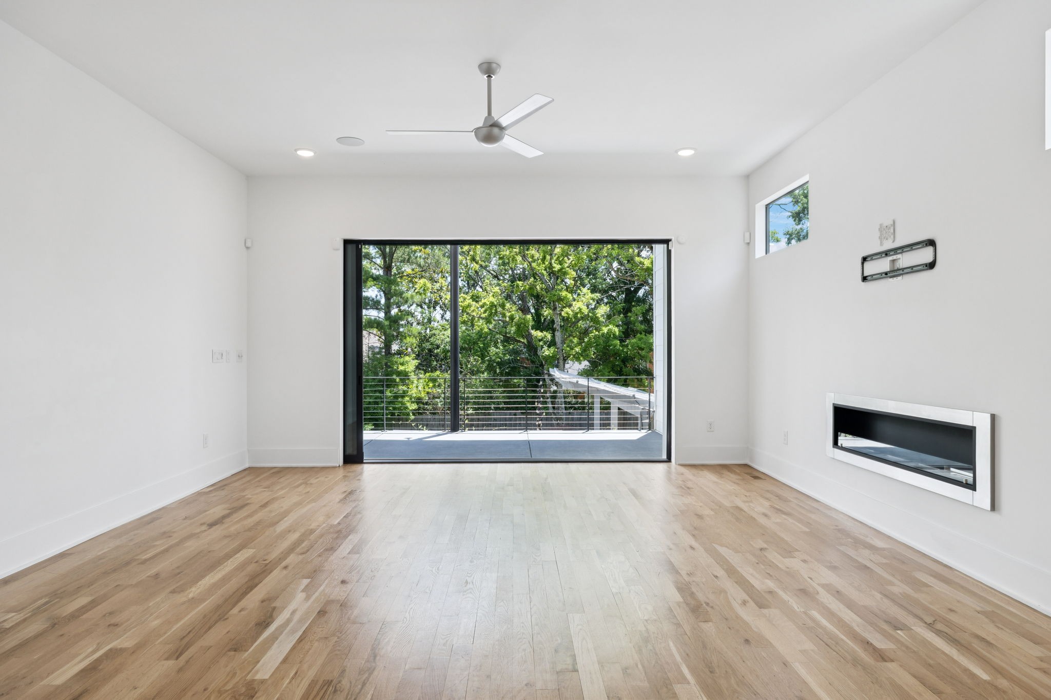 4506b Belmont Park Ter Property Photo 49