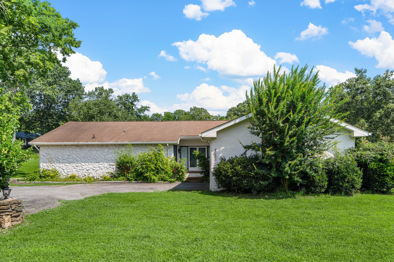 4052 Port Cleburne Ln Property Photo 4
