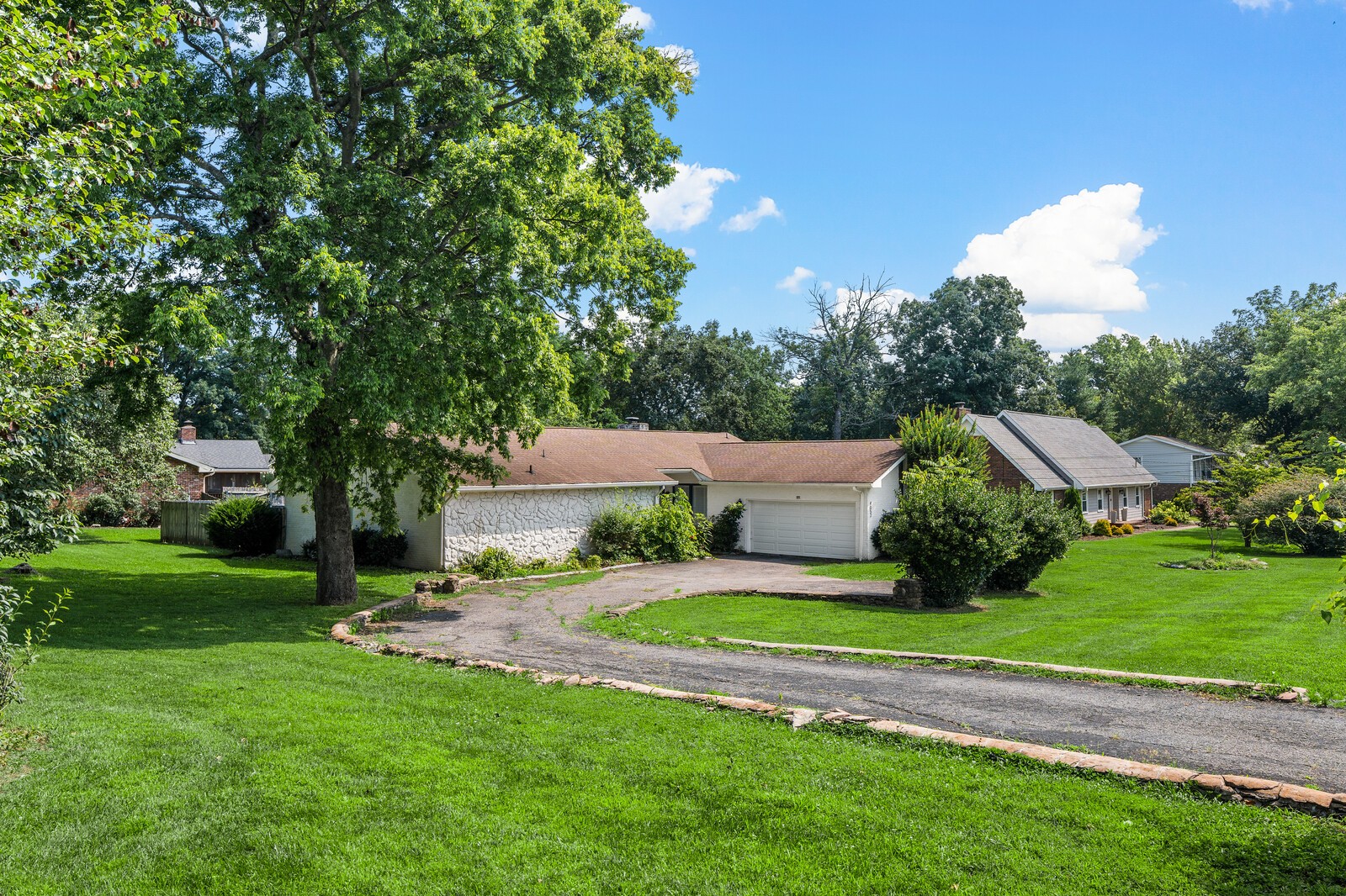 4052 Port Cleburne Ln Property Photo 7