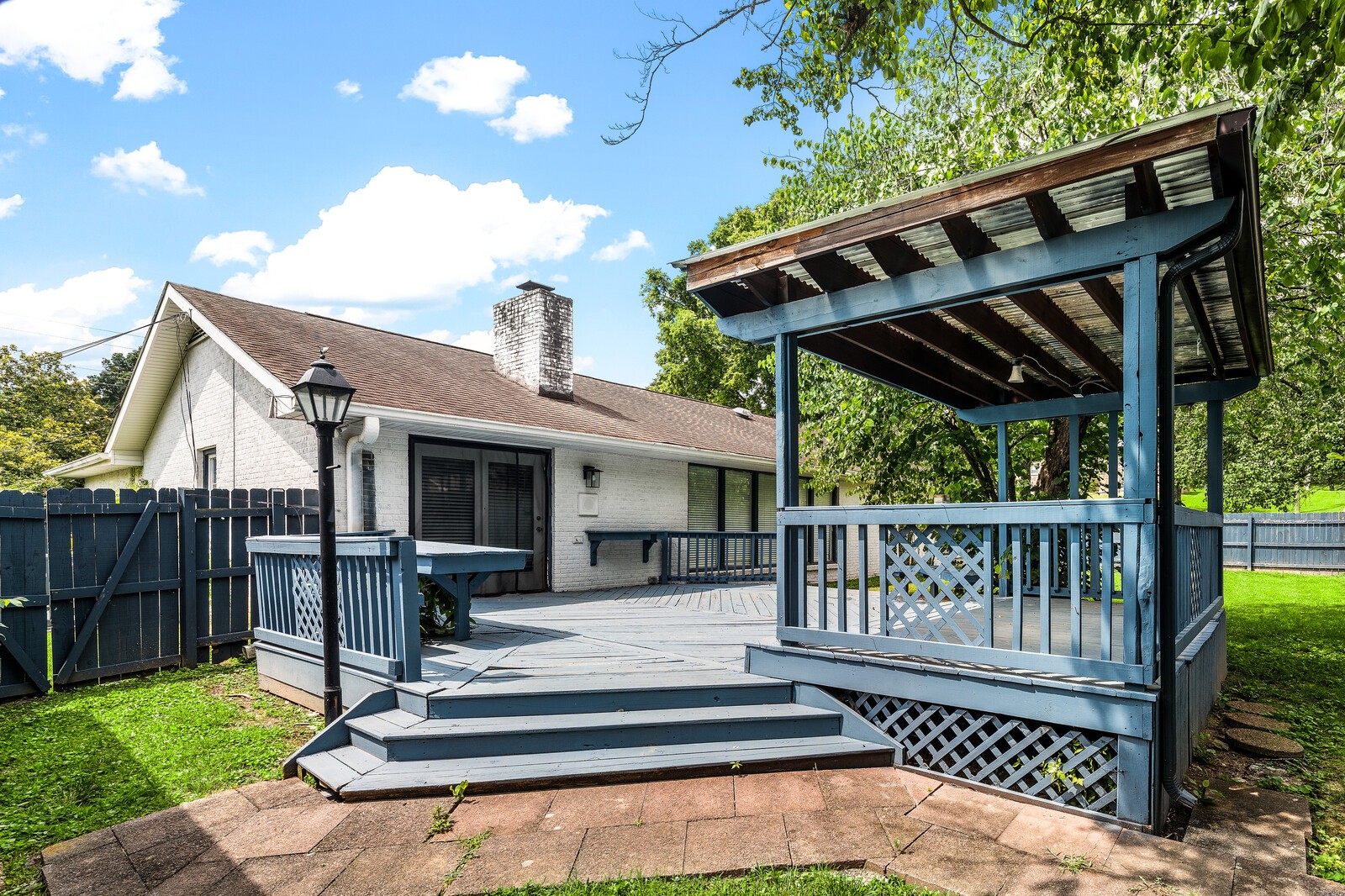 4052 Port Cleburne Ln Property Photo 15